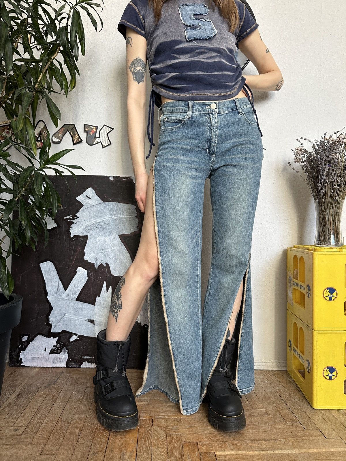 Japanese Brand × Seditionaries Denim Asymmetrical Full Zip Up Acid Wash Vintage Jeans y2k Size 30" / US 8 / IT 44 - 8 Thumbnail