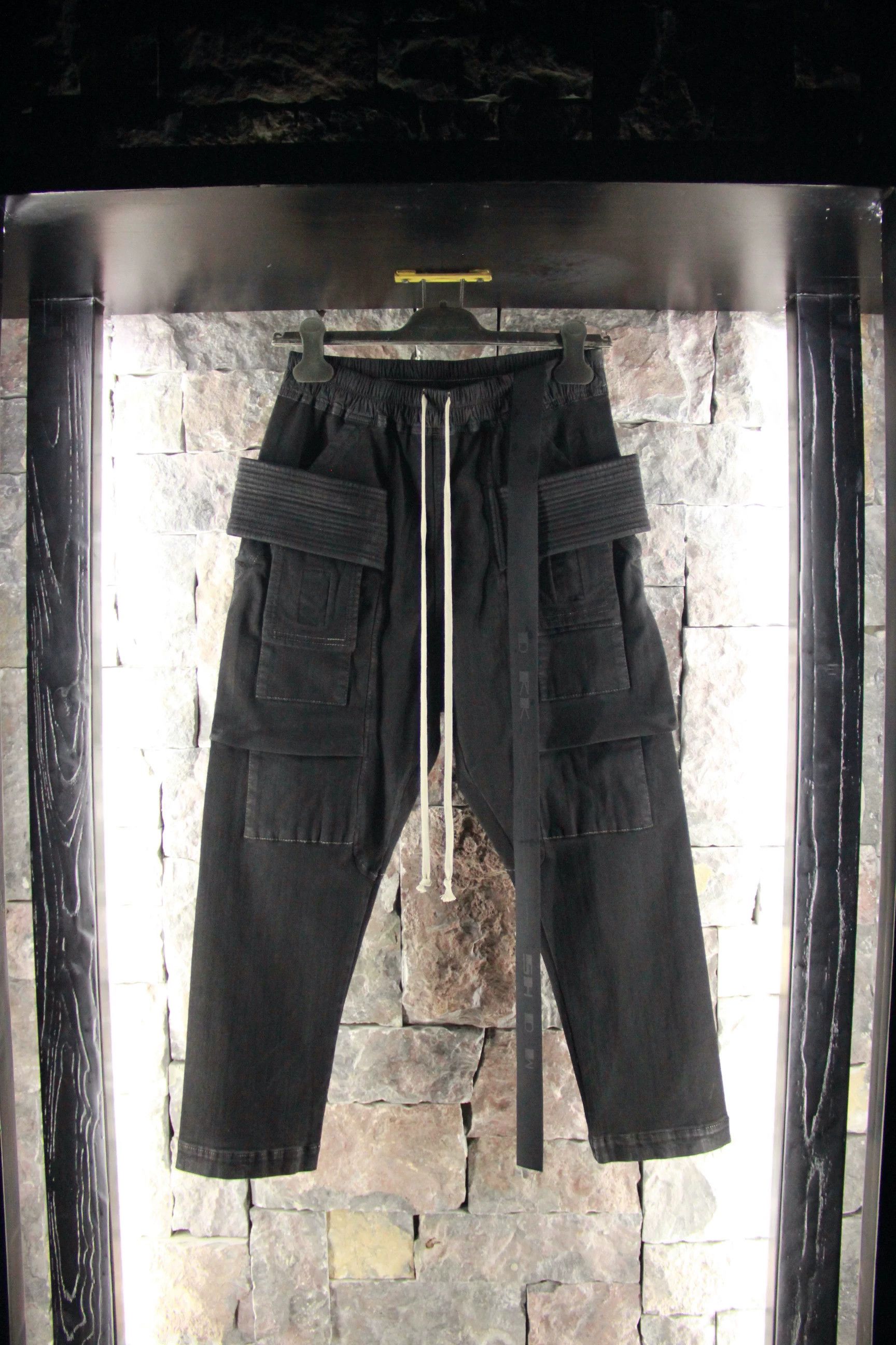 Rick Owens Rick Owens Black Casual Pants Men 32 Size US 32 / EU 48 - 1 Thumbnail