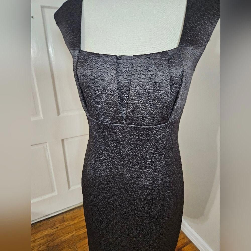 Calvin Klein Calvin Klein Black Dress with Structured Cap Sleeves Size M / US 6-8 / IT 42-44 - 2 Thumbnail