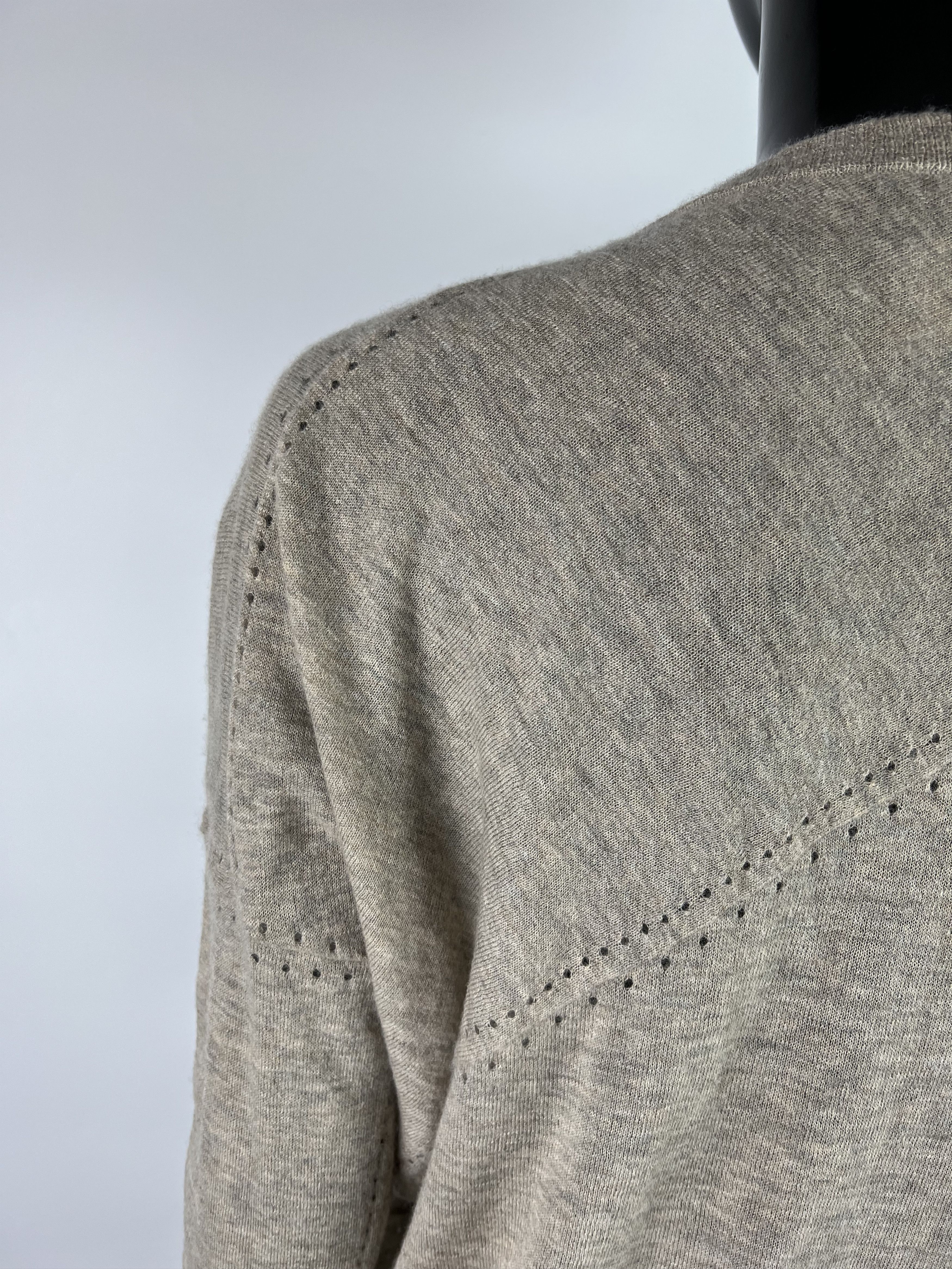 Zadig & Voltaire Zadig & Voltaire Women's 100% Cashmere V-Neck Sweater Size M Size M / US 6-8 / IT 42-44 - 5 Thumbnail