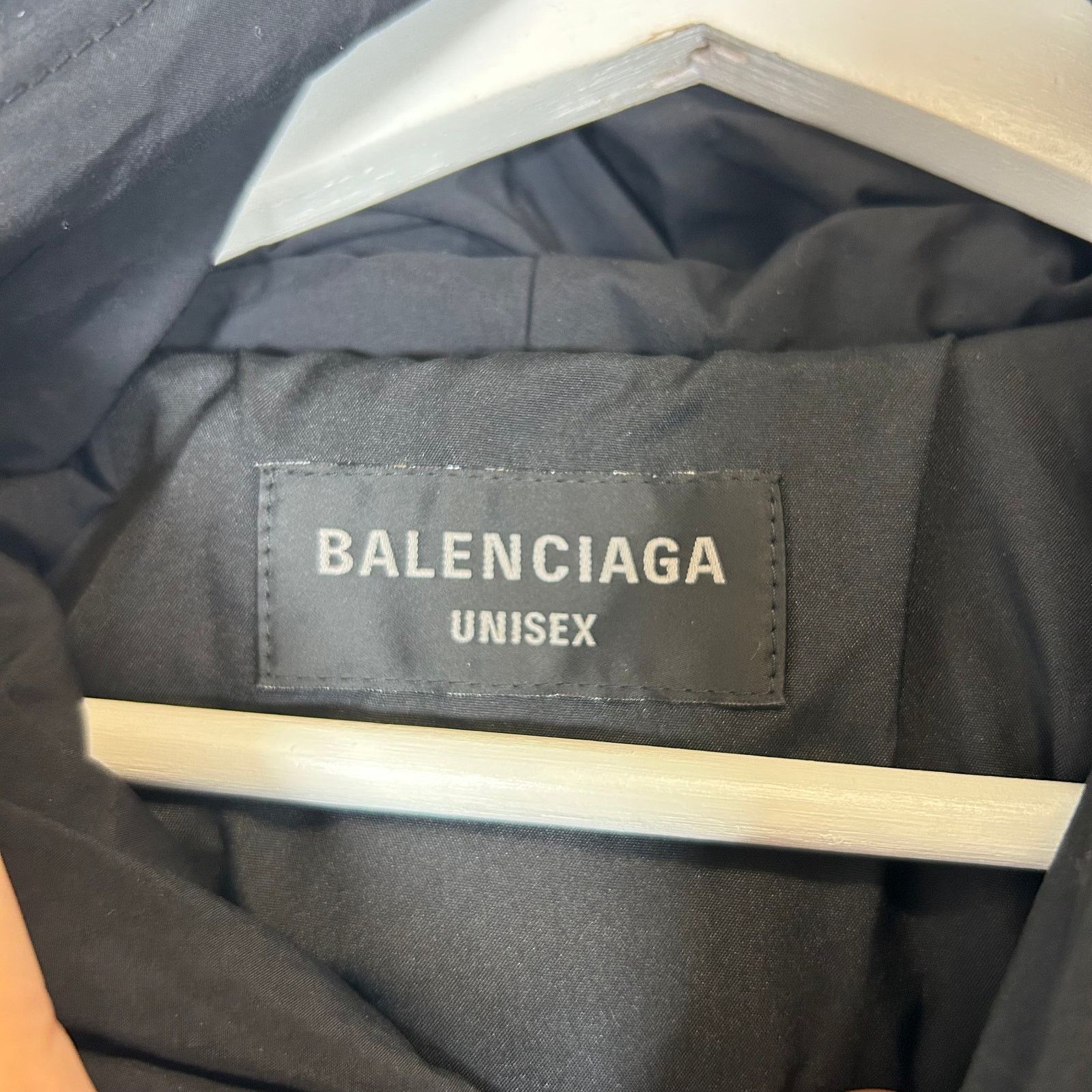 Balenciaga Balenciaga Black AW22 Pullover Hooded Puffer Jacket Size 4 Size US XL / EU 56 / 4 - 4 Thumbnail