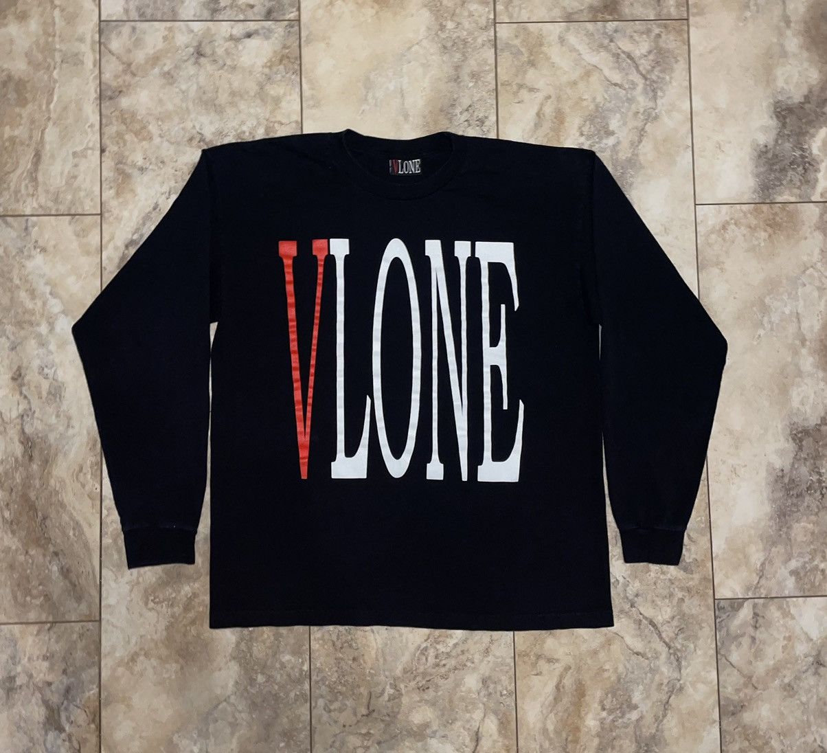Vlone VLONE STAPLE L/S TEE BLACK SIZE LARGE | Grailed