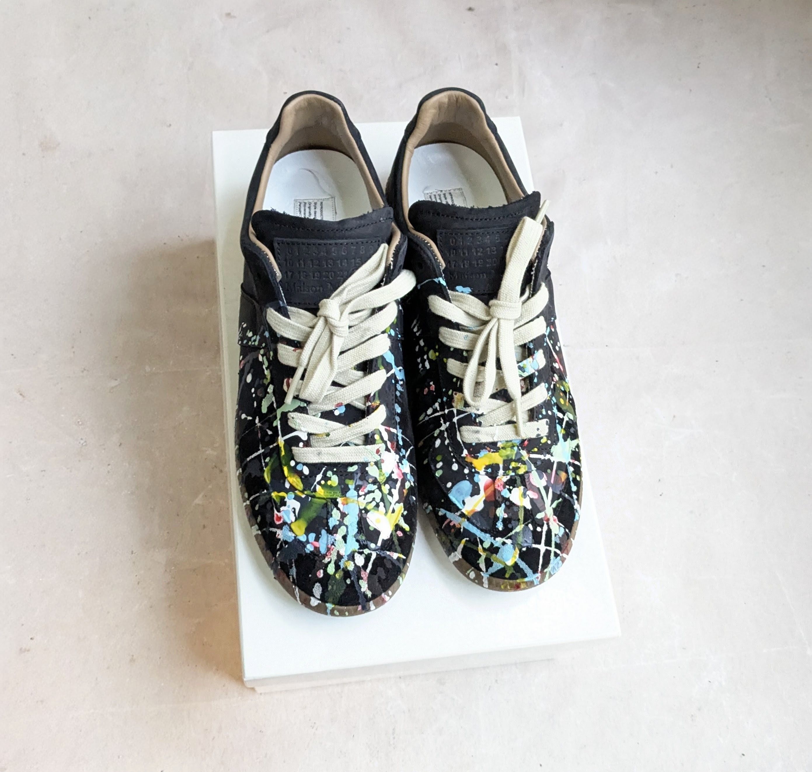 Maison Margiela Maison Margiela GAT Replica Paint Splatter Black 8 41 Low Size US 8 / EU 41 - 1 Thumbnail