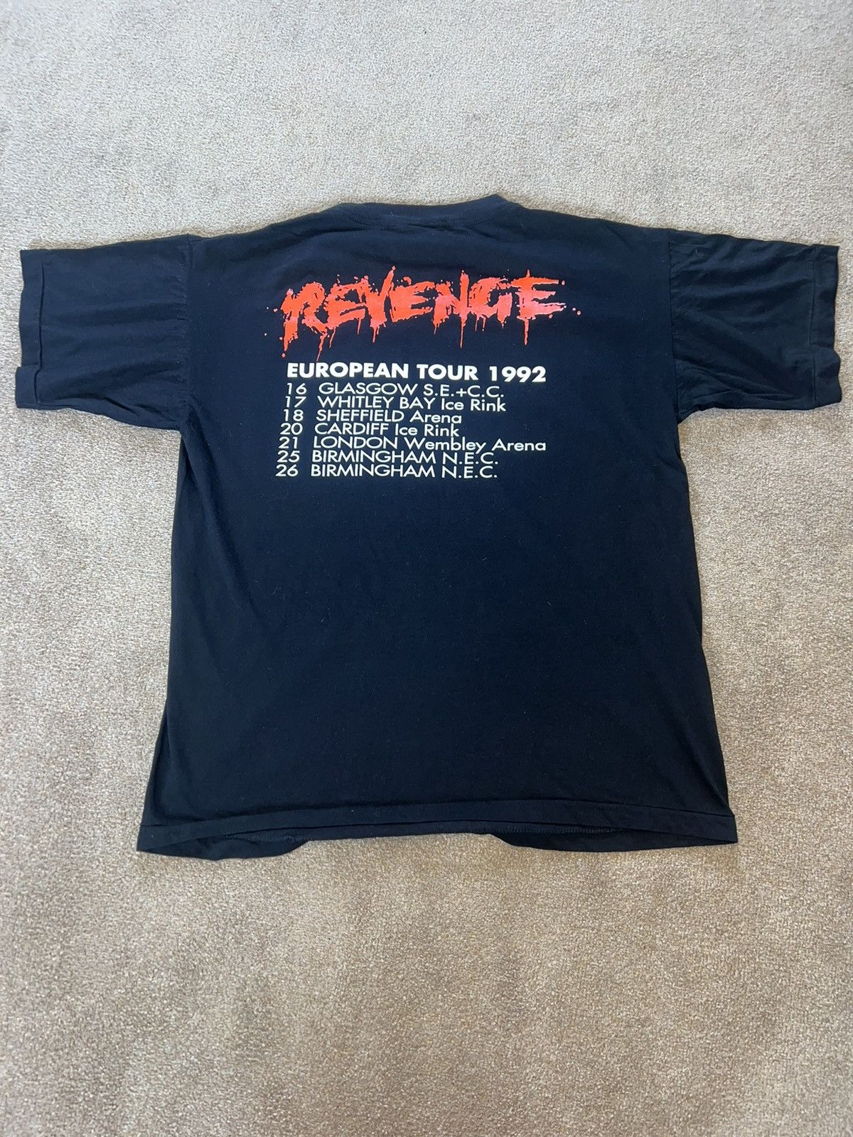 Vintage RARE Vintage KISS Revenge Tour 1992 Tshirt .European Version Size US XL / EU 56 / 4 - 5 Thumbnail