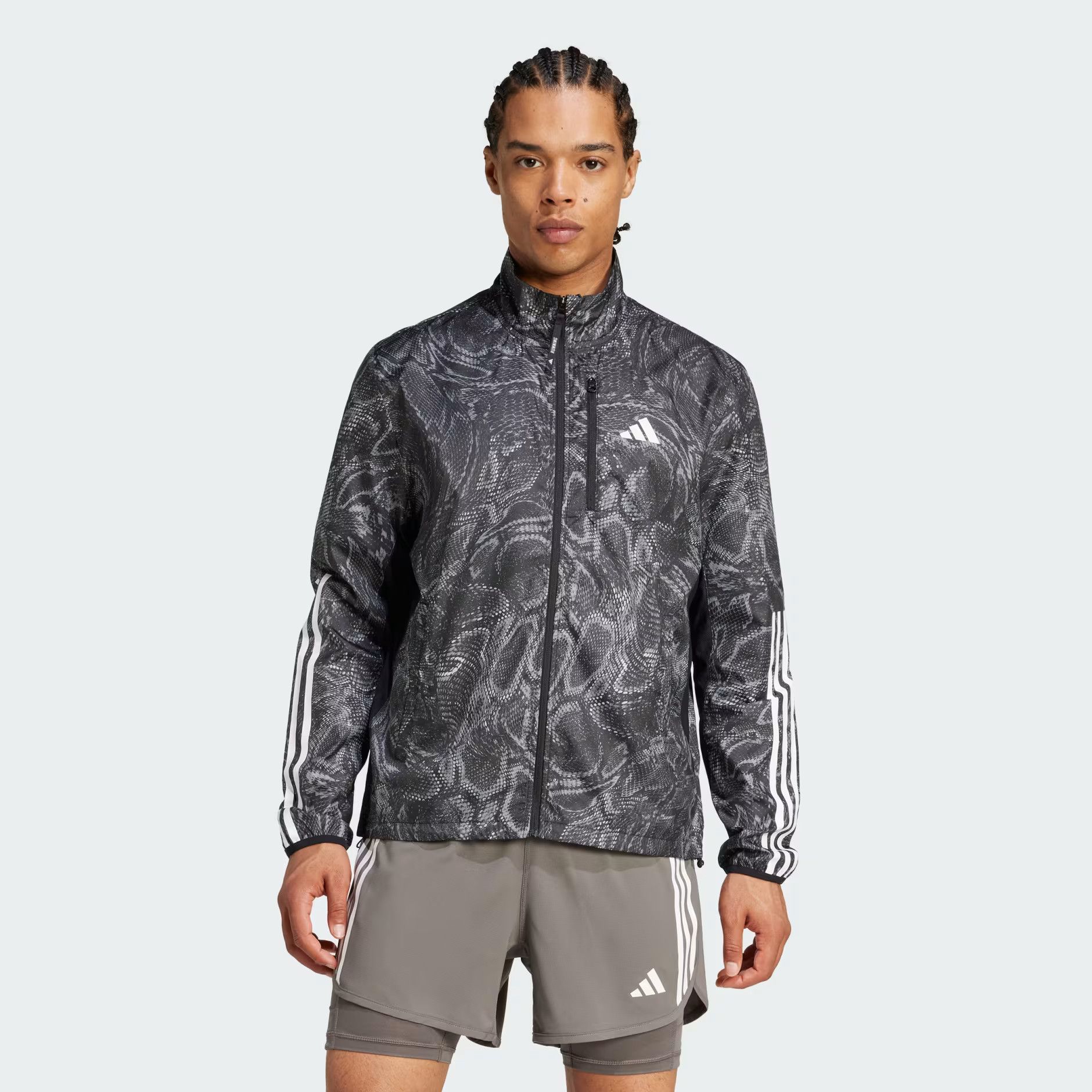 Adidas o1mle0426 Own The Run Jacket in Black Size US M / EU 48-50 / 2 - 1 Thumbnail