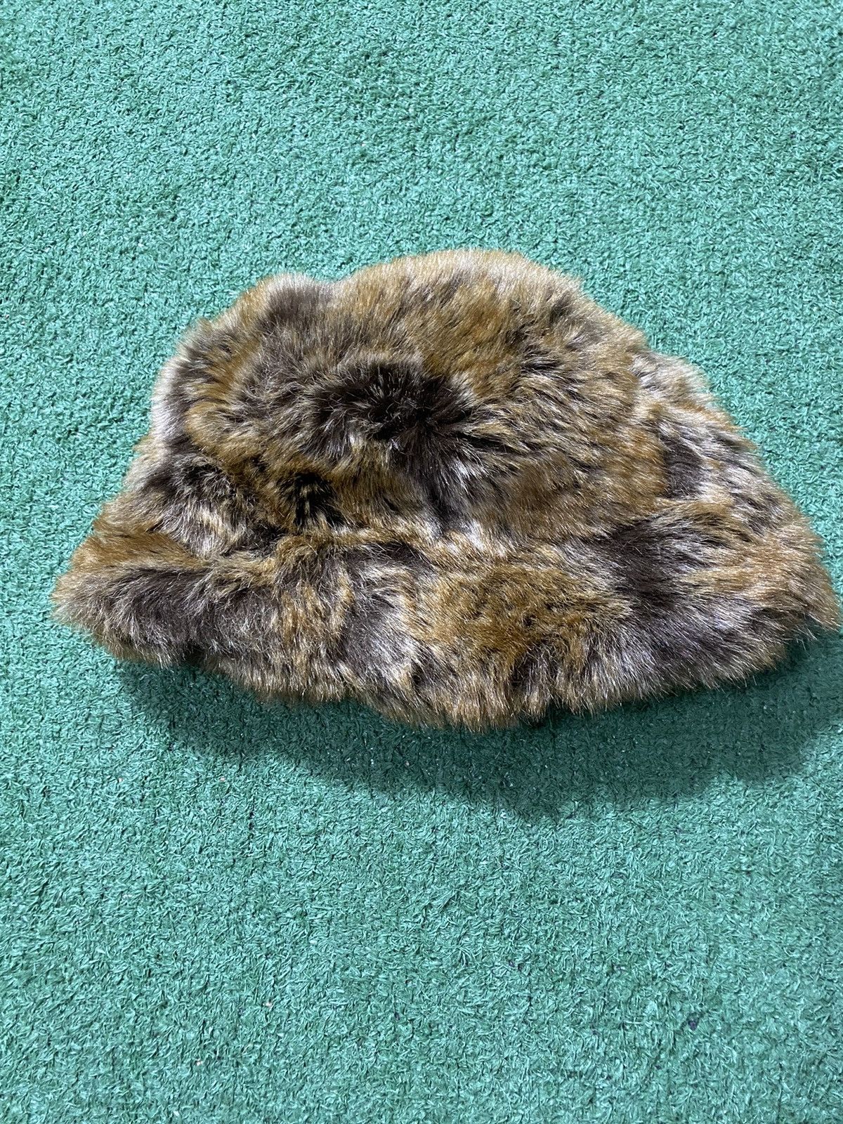 Other Fur bucket hat Size ONE SIZE - 2 Thumbnail