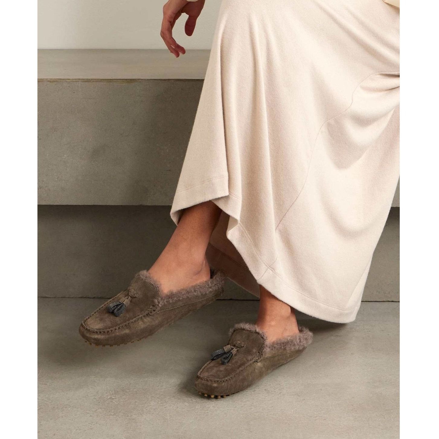 Brunello Cucinelli Brunello Cucinelli Monili Shearling Mule Dark Brown 35 Size US 5 / IT 35 - 7 Thumbnail