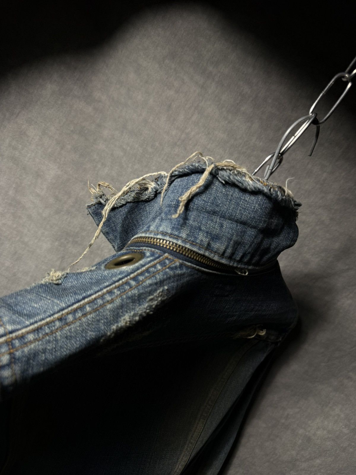Le Grande Bleu (L.G.B.) LGB Distressed Fringe Denim Jacket Size US XS / EU 42 / 0 - 11 Thumbnail