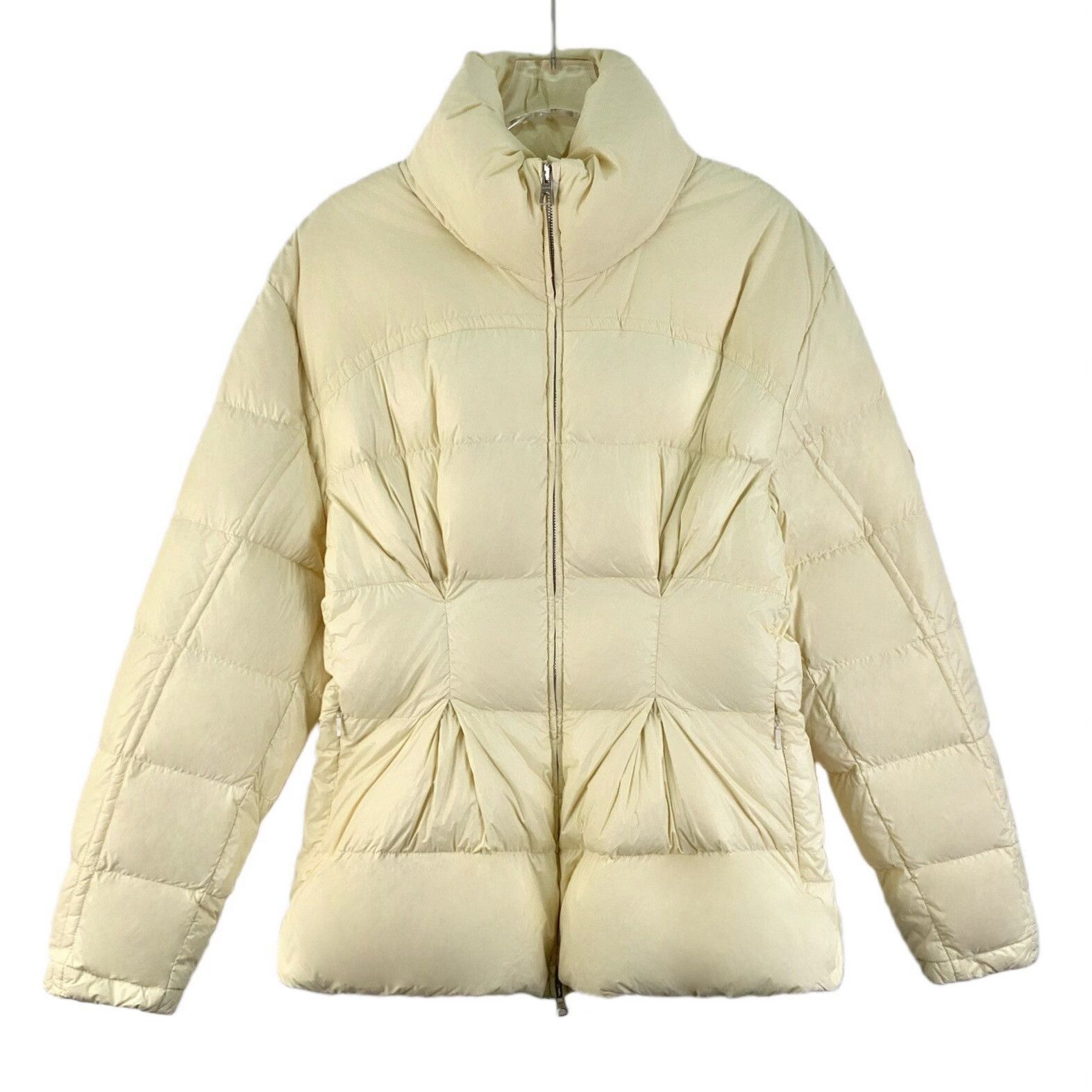 Moncler Moncler Retro Yellow Down Jacket M Women Size M / US 6-8 / IT 42-44 - 1 Thumbnail
