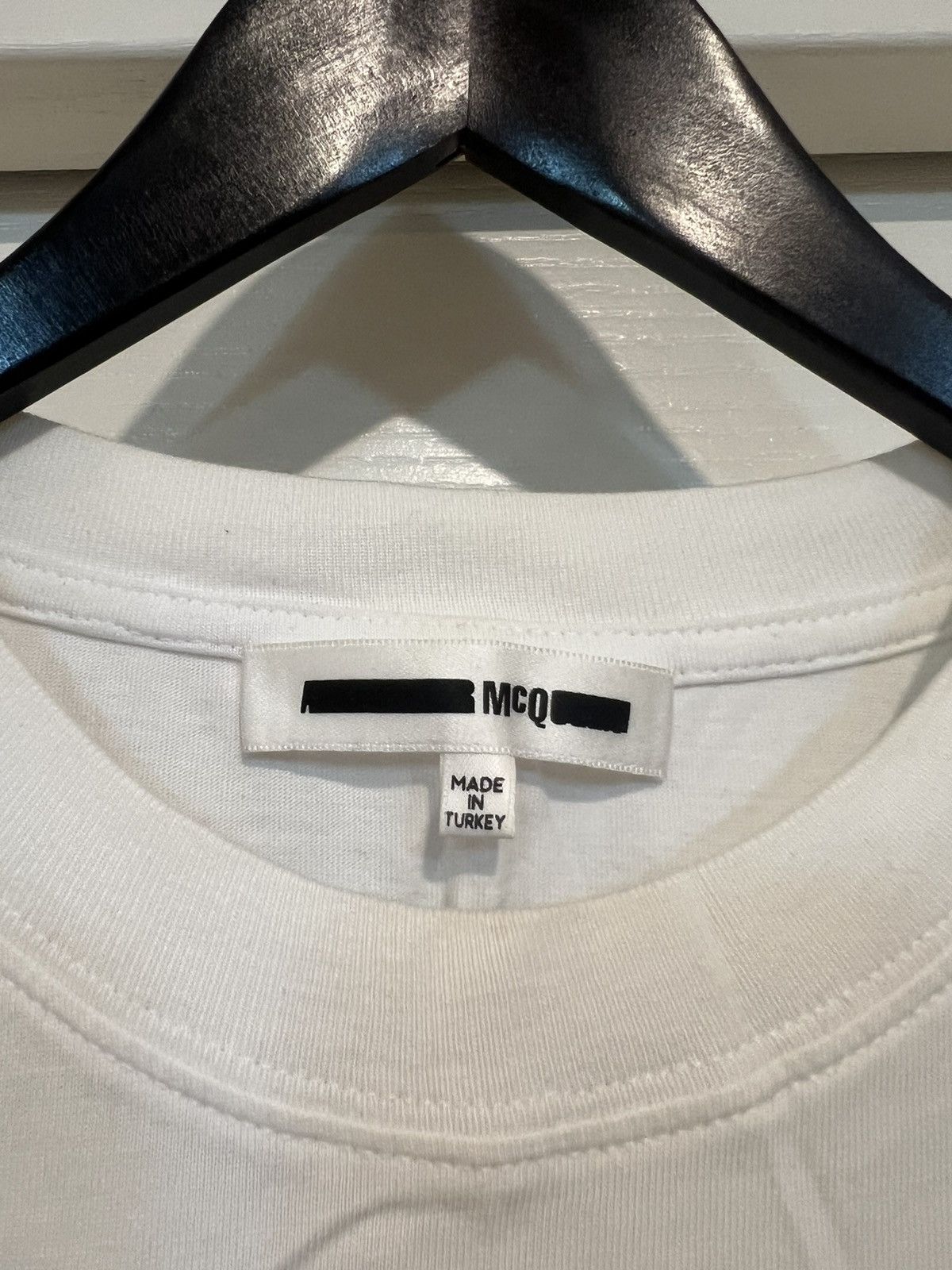 Alexander McQueen × McQ Alexander McQueen McQ Alexander McQueen Gothic Font Tee Size US L / EU 52-54 / 3 - 4 Thumbnail