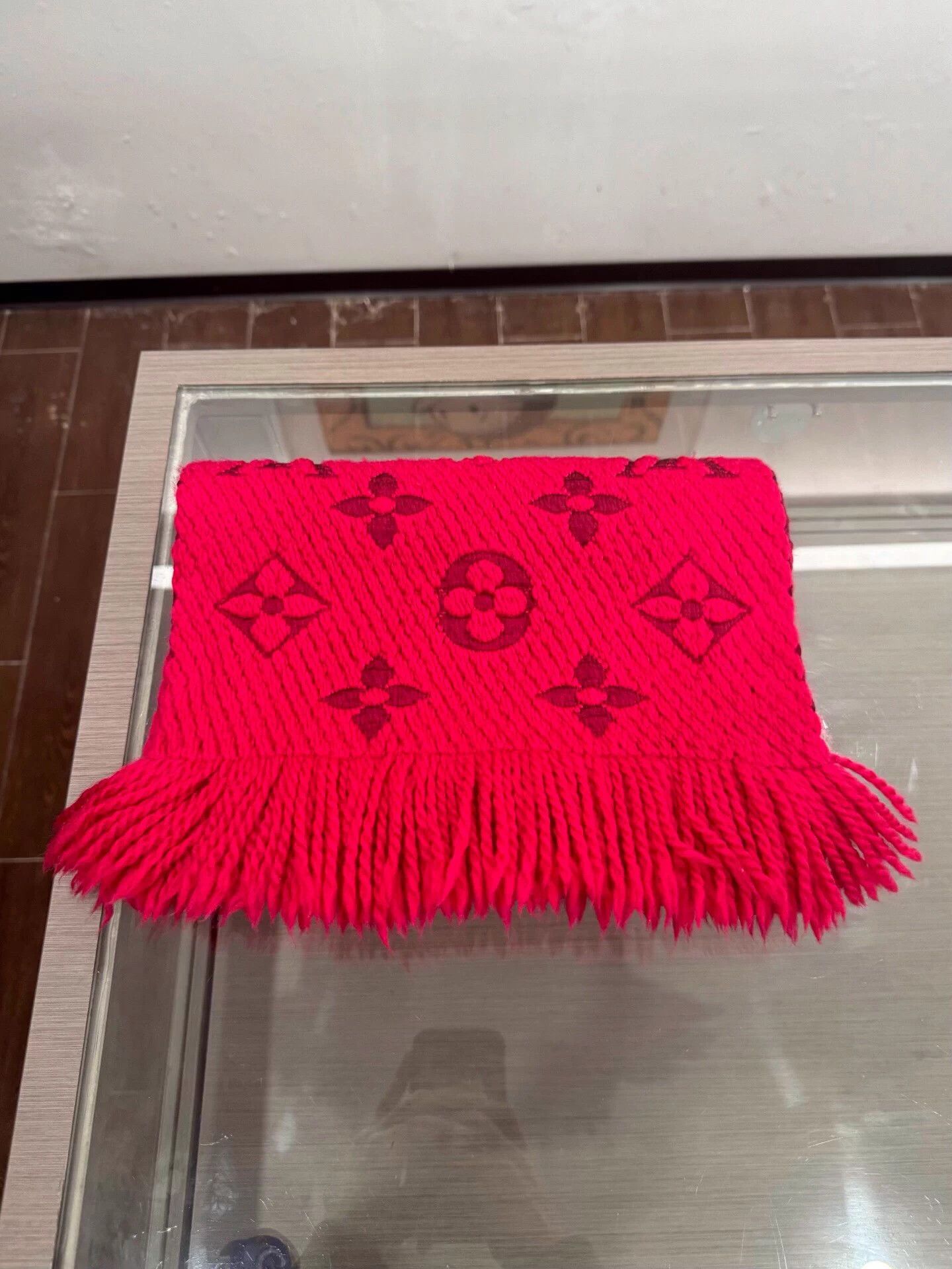 Louis Vuitton LV Red All Over Monogram Double Sided Tassel Wool Scarf Size ONE SIZE - 3 Thumbnail