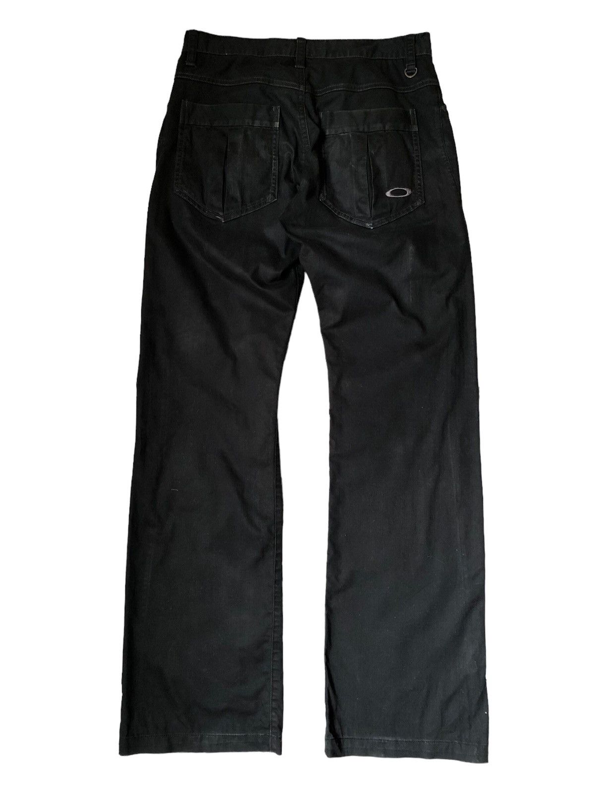 image of Vintage Oakley Pants in Black, Men's (Size 31)