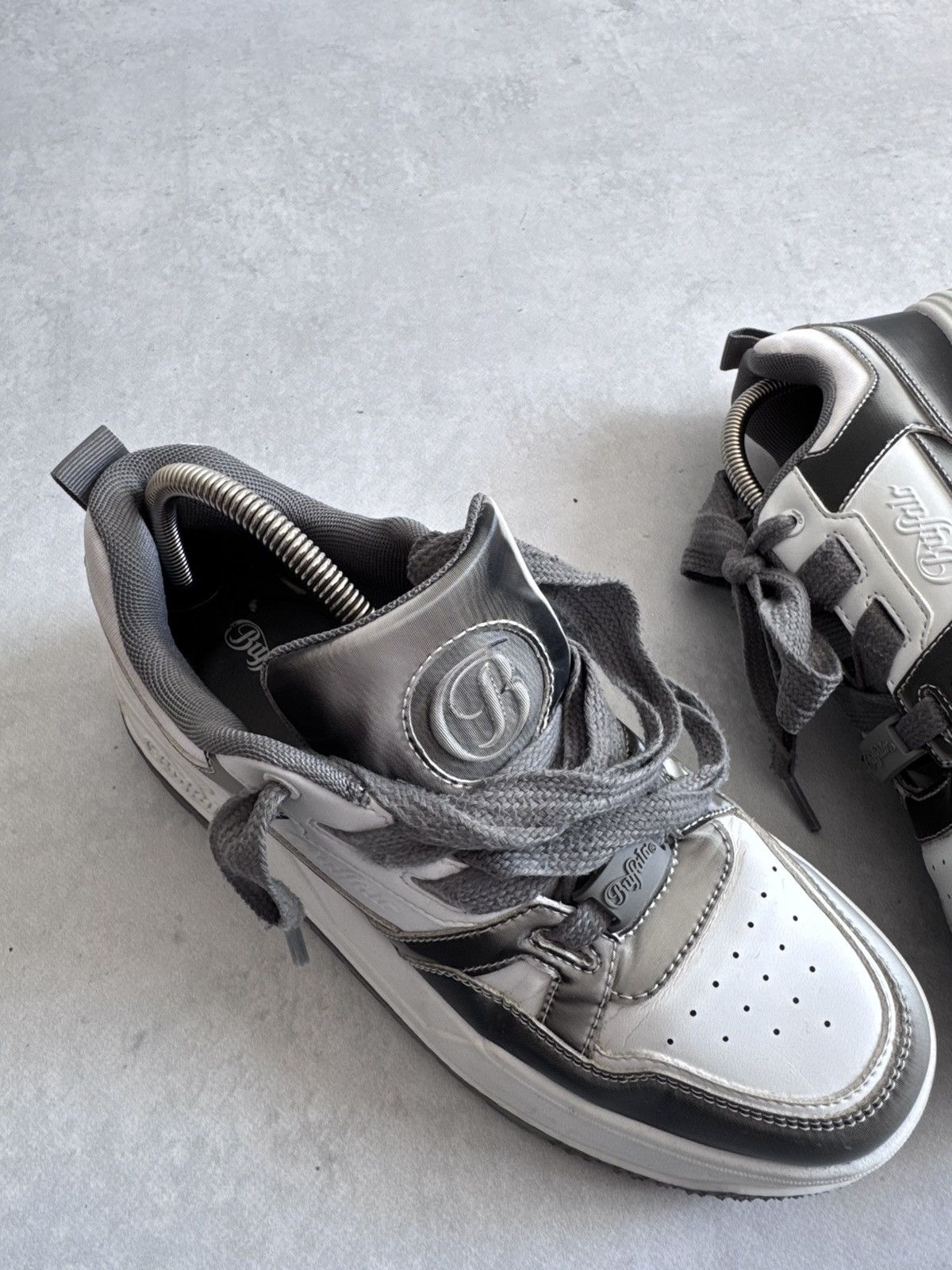 Buffalo London Buffalo London Platform Reflective Unisex Y2K Sneakers Size US 9 / IT 39 - 8 Thumbnail