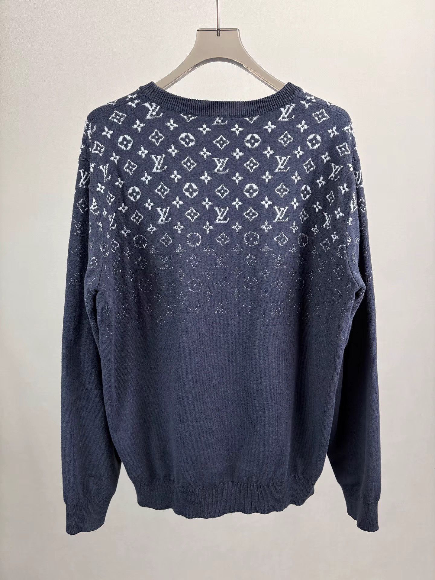 Louis Vuitton LV Monogram Sweater K1 Size US XL / EU 56 / 4 - 2 Thumbnail