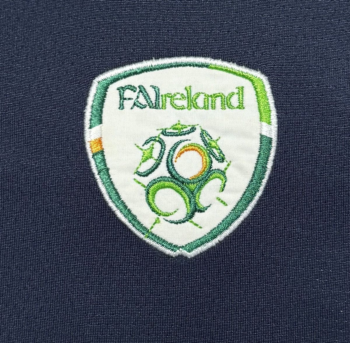 Umbro Ireland 2004 2005 2006 Football Shirt Soccer Jersey Umbro Size US L / EU 52-54 / 3 - 9 Thumbnail