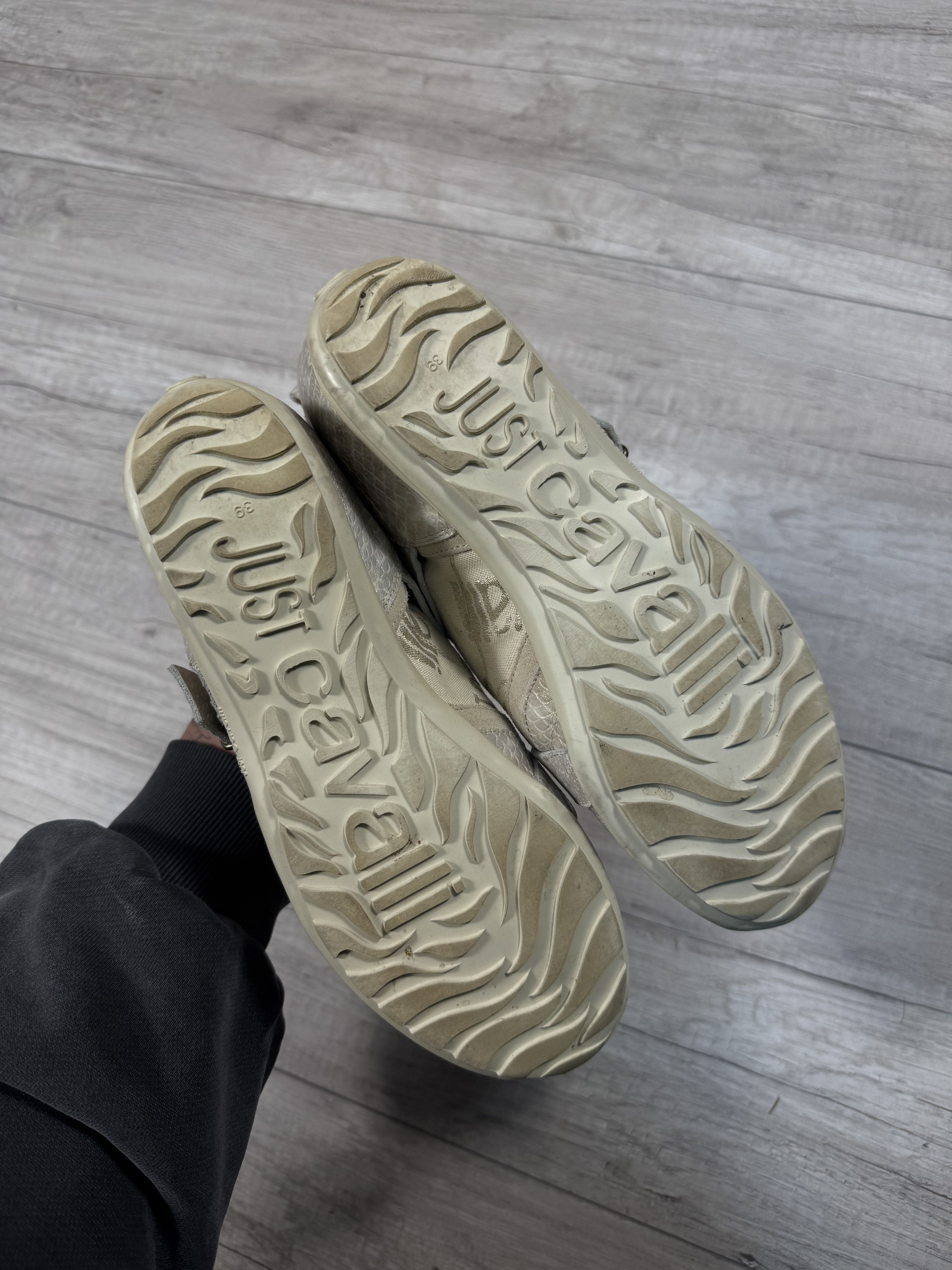 Roberto Cavalli Just Cavalli Vintage Y2K Avant Garde Snakeskin Sneakers Size US 6.5 / EU 39-40 - 8 Thumbnail