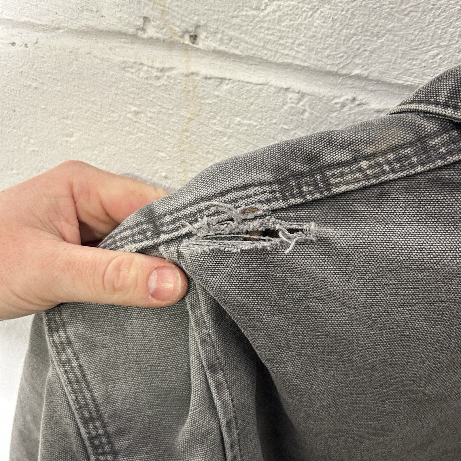 Carhartt Thrashed Vintage Carhartt Detroit Jacket “Gravel” J97 GVL Size US XL / EU 56 / 4 - 12 Thumbnail