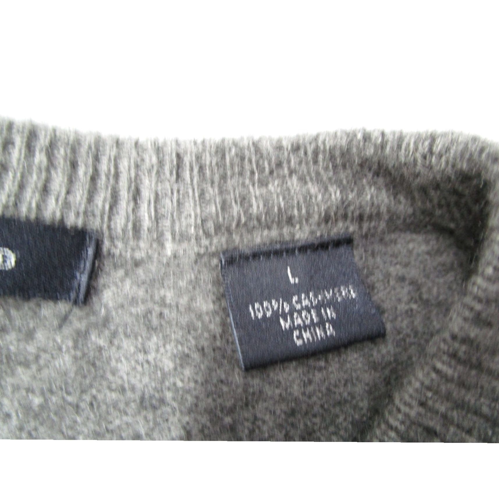 Vintage Northern Isles Mens Cashmere Sweater Large Gray Windowpane Plaid Crewneck 2-Ply Size US L / EU 52-54 / 3 - 3 Thumbnail