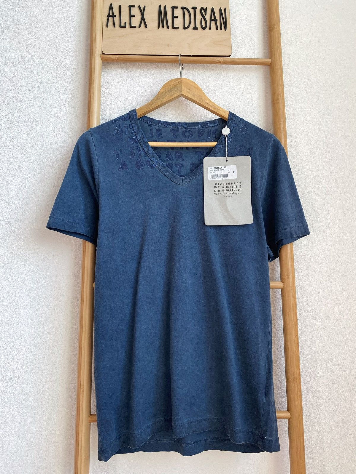 Maison Margiela MAISON MARTIN MARGIELA AIDS garment dyed v- neck t-shirt Size US S / EU 44-46 / 1 - 4 Thumbnail