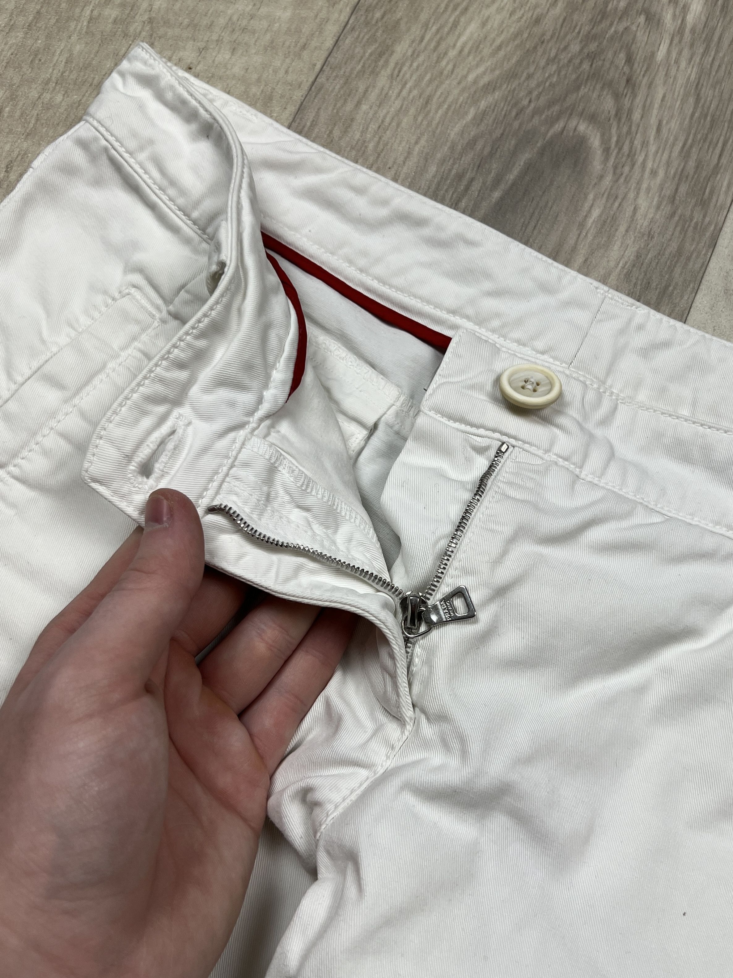 Prada Prada White Cargo Pants (Y0260) Size 28" / US 6 / IT 42 - 6 Thumbnail