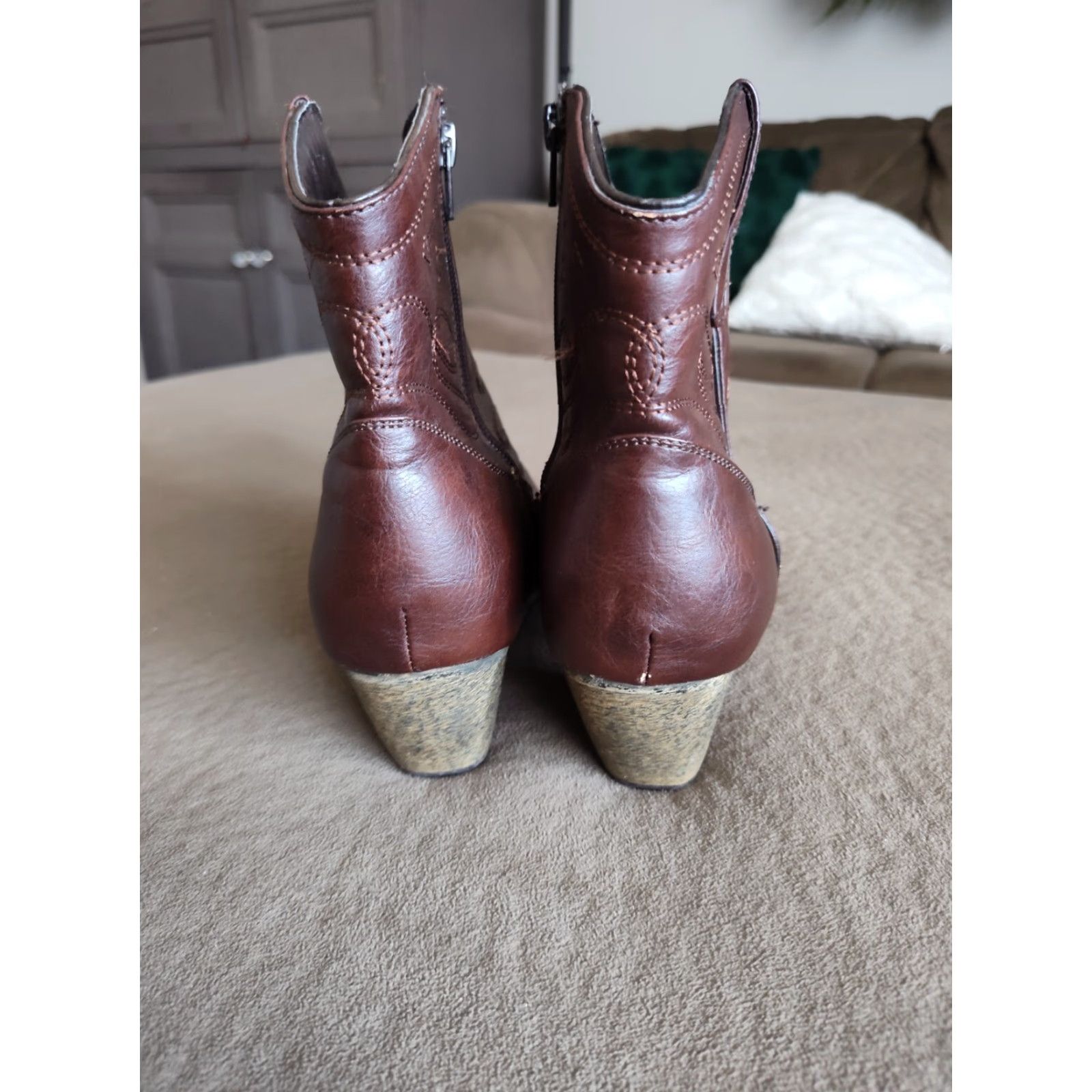 Vintage VINTAGE Wild Eddie Moran Chelsea Ankle Boots Women's Jackie Brown 8.5 Zipper Boots Female Size 8.5 Brown Size US 8.5 / IT 38.5 - 3 Thumbnail