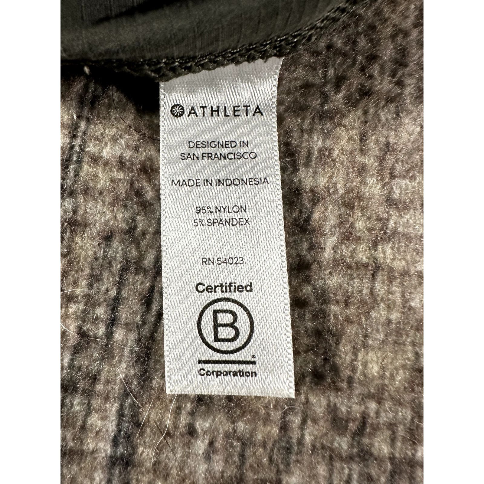 Athleta Athleta Womens Trekkie Bermuda Shorts Grey Size 8 Size 30" / US 8 / IT 44 - 6 Thumbnail