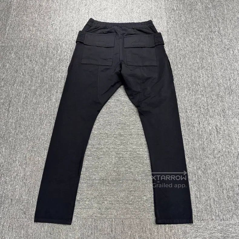 Rick Owens RICK OWENS size S Black cargo pants, shell pants Size US 27 - 5 Thumbnail