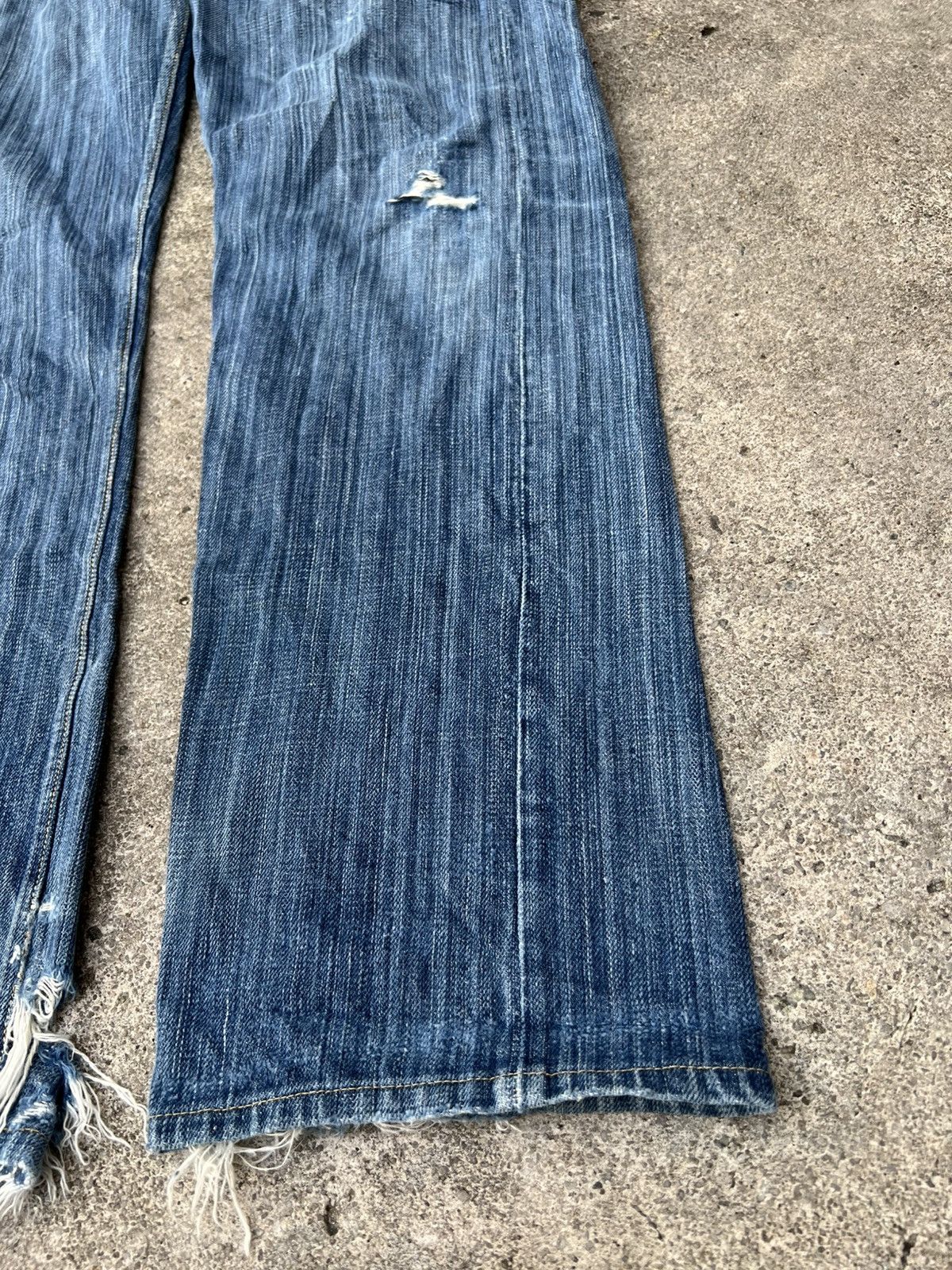 If Six Was Nine Vintage Sugar Canes Selvedge Honolulu Hawaii Distress Jean Size US 30 / EU 46 - 8 Thumbnail