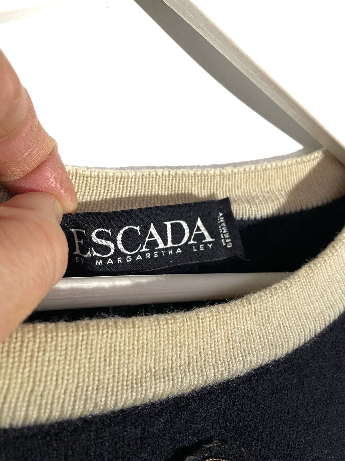 Escada ESCADA Blue Wool Sweater Size 36/S Heart Embroidered Logo Size S / US 4 / IT 40 - 5 Thumbnail