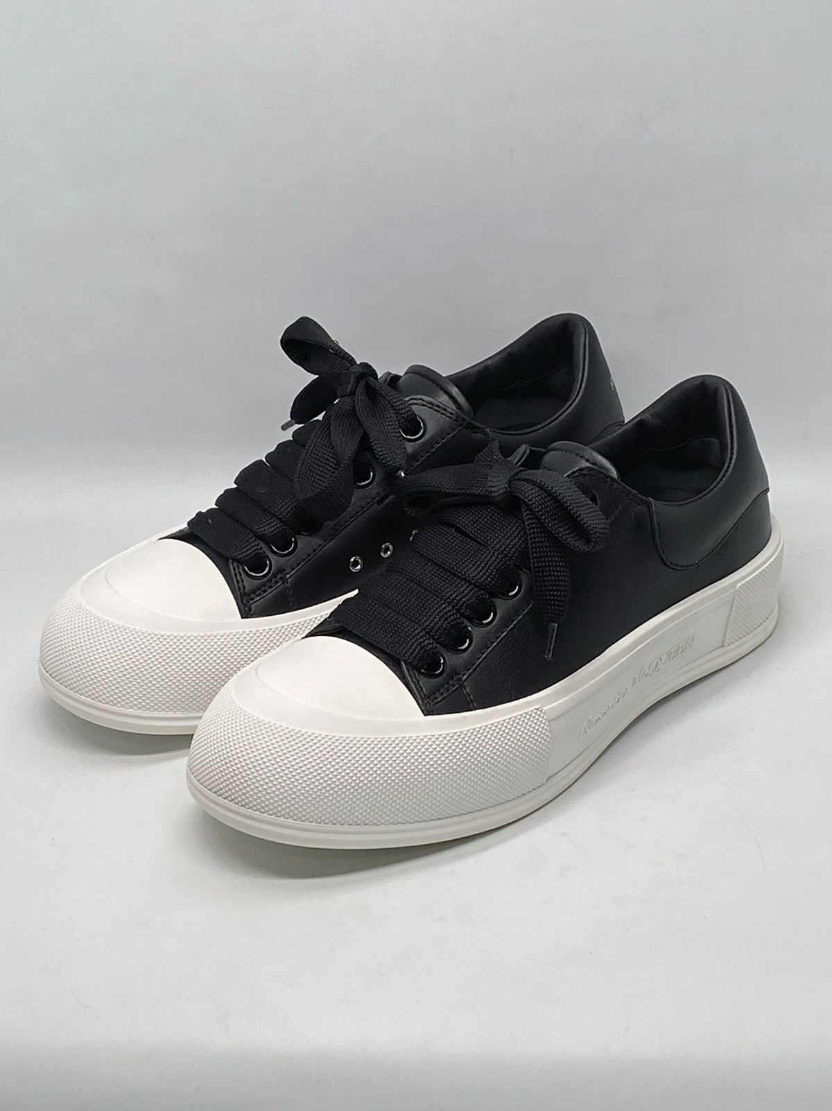 image of Alexander Mcqueen Deck Plimsoll Leather Sneakers Size 39 in Black, Women's