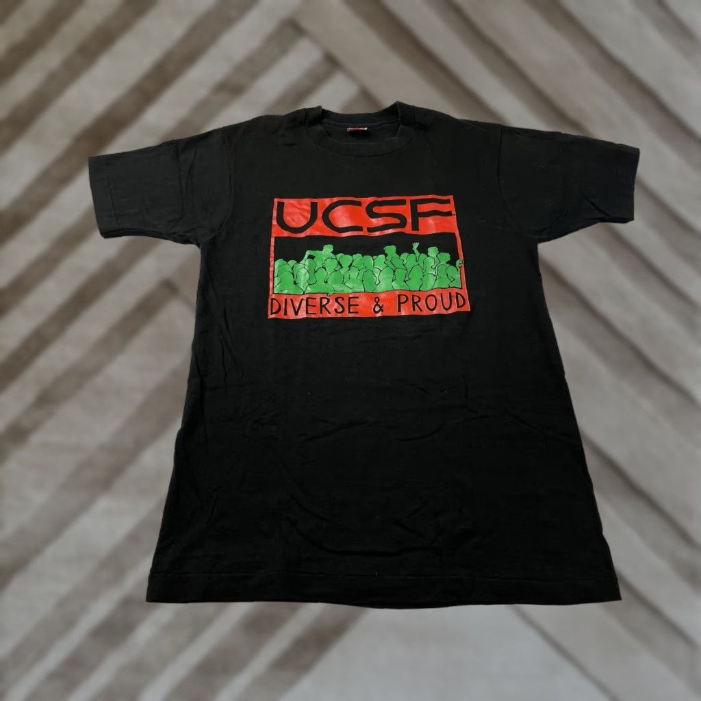 Fruit Of The Loom VINTAGE Fruit of the Loom UCSF Black T-Shirt L Men 90s California Single Stitch Logo All Seasons Size US L / EU 52-54 / 3 - 1 Thumbnail