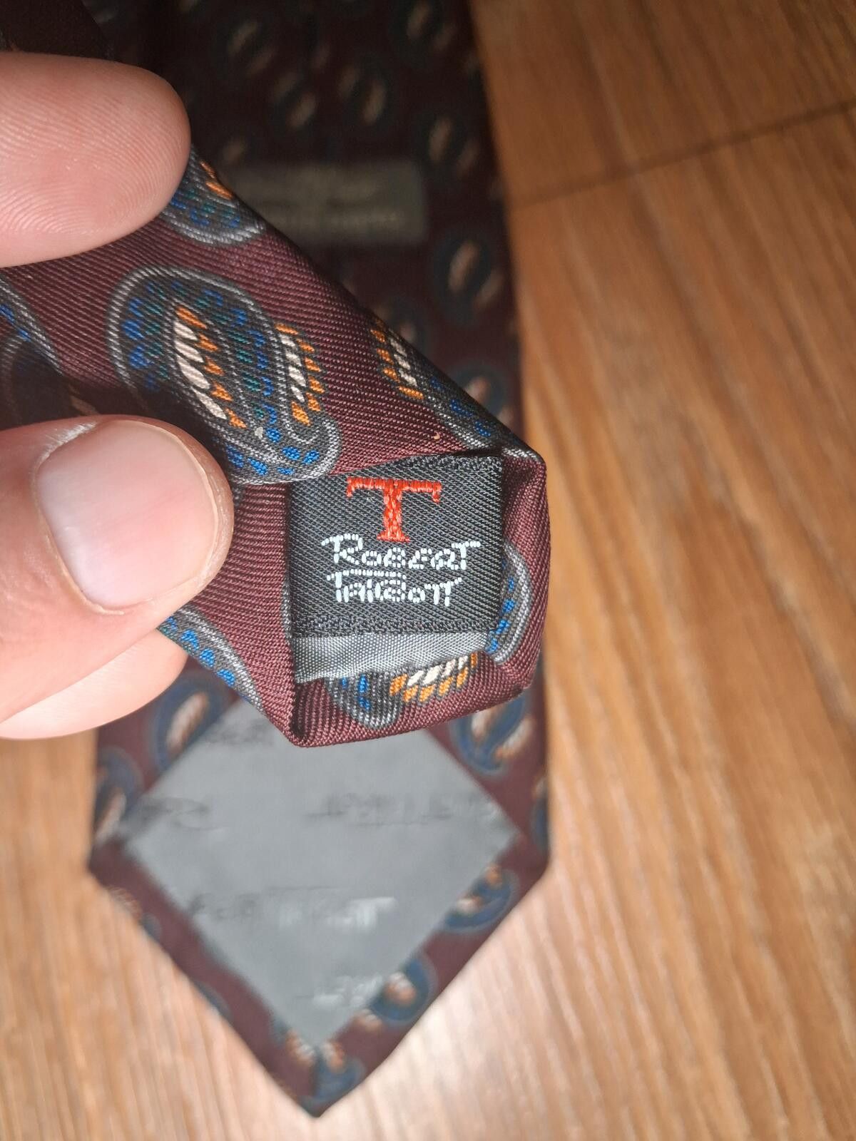 Robert Talbott Robert Talbott 100% Silk Tie Burgundy Paisley Handmade USA Size ONE SIZE - 3 Thumbnail