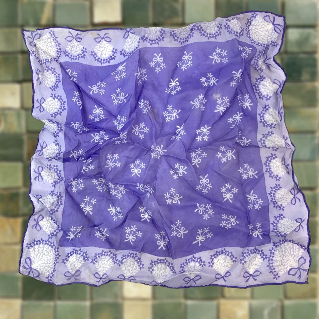 Vintage VINTAGE Floral Purple Scarf 15.5" x 15.5" Womens Scarf 60s 70s Cutter Size ONE SIZE - 1 Thumbnail