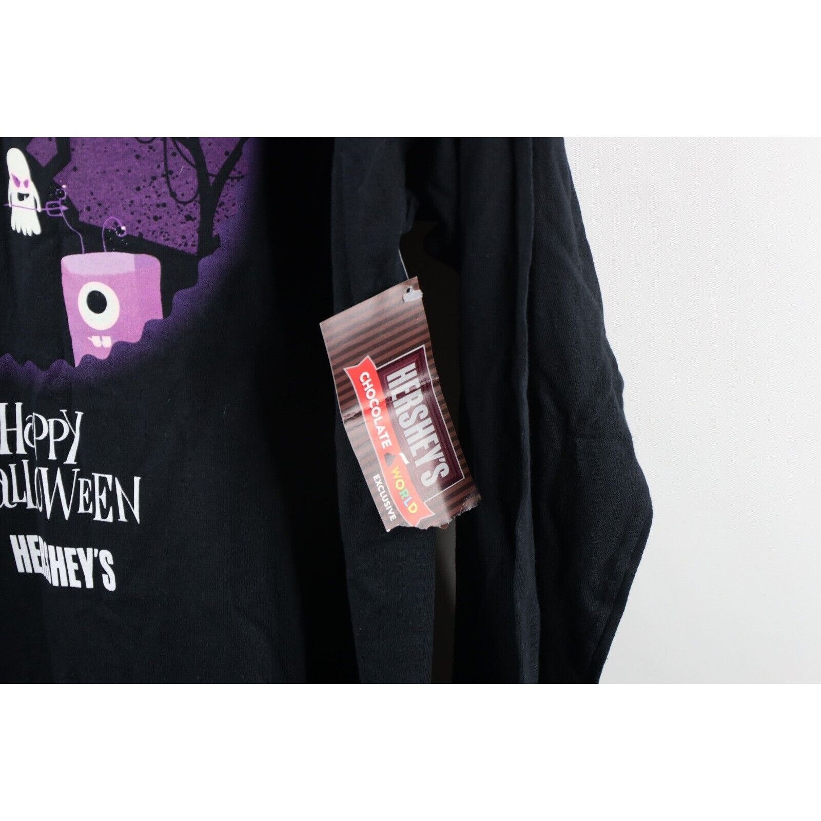 Vintage New Vintage Y2K Hersheys Halloween Glow In The Dark T-Shirt Size US XL / EU 56 / 4 - 5 Thumbnail