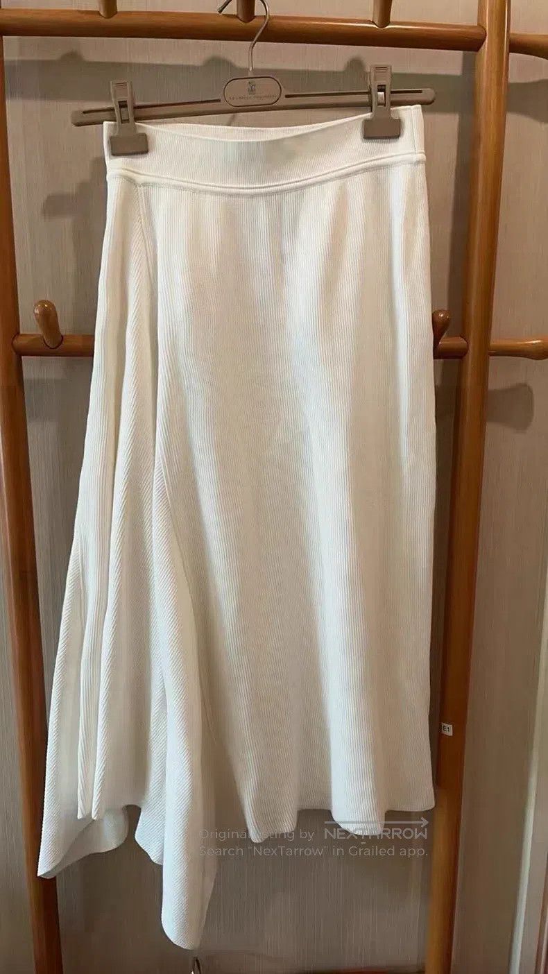 Loro Piana size M Trousers