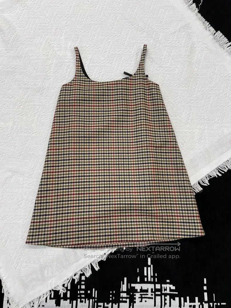 Prada Prada Bird check wool suspender vest skirt Size XS / US 0-2 / IT 36-38 - 4 Thumbnail