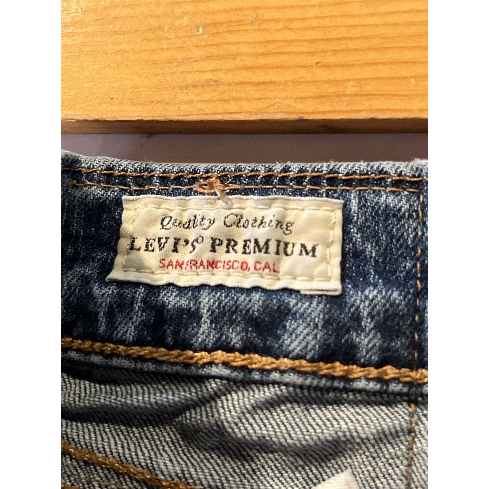 Levi's Levis 511 Jeans Mens 36x31 Blue Slim Straight Denim Med Wash Size US 38 / EU 54 - 12 Thumbnail