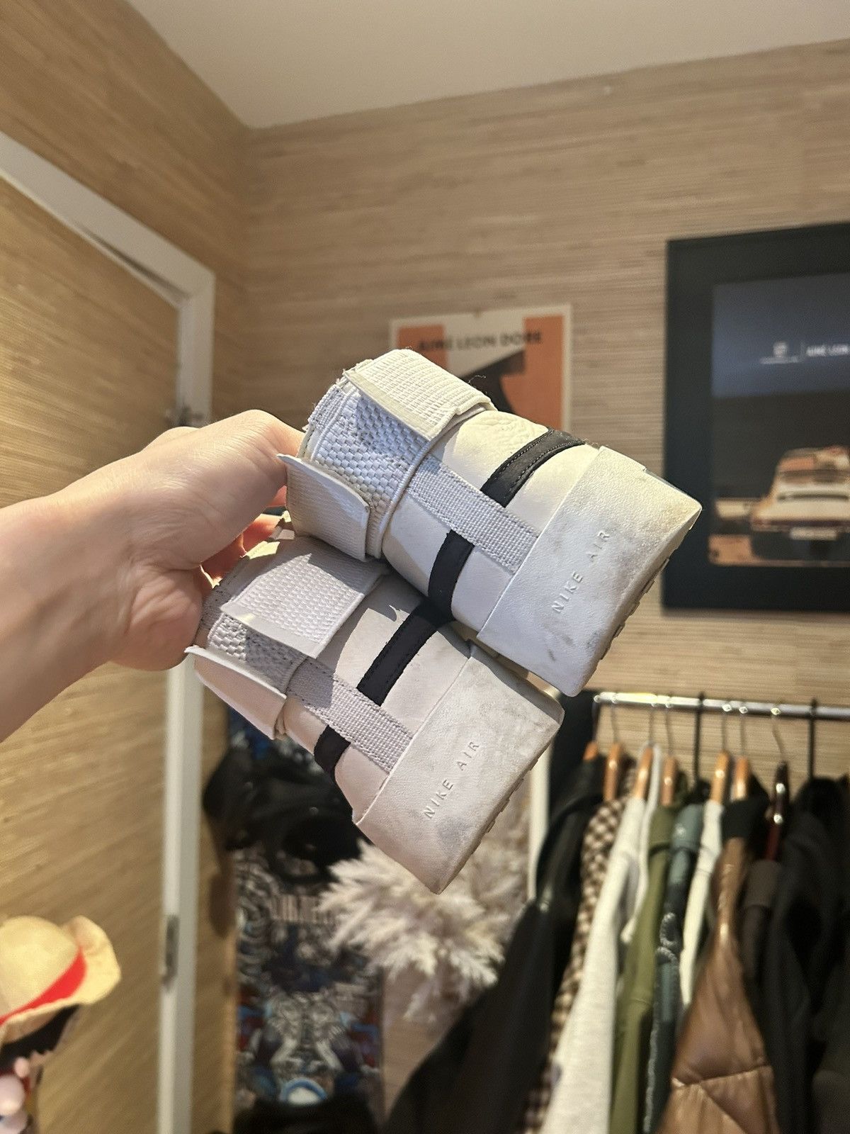 Fear of God Air Fear of God Raid ‘Light Bone’ Size US 9.5 / EU 42-43 - 2 Thumbnail