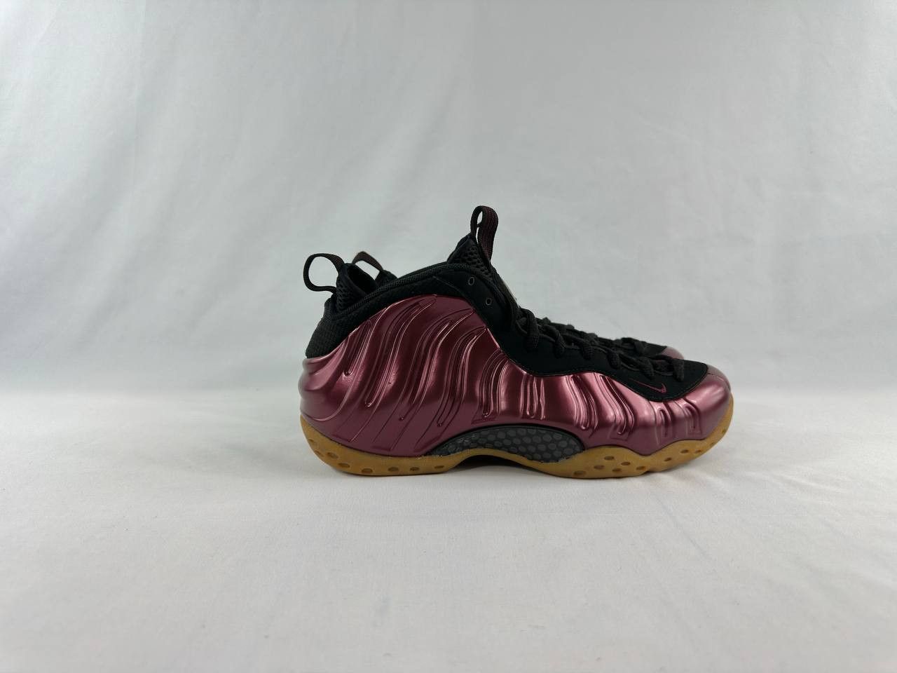 Nike Nike Air Foamposite One 'Night Maroon' Size US 8.5 / EU 41-42 - 1 Thumbnail