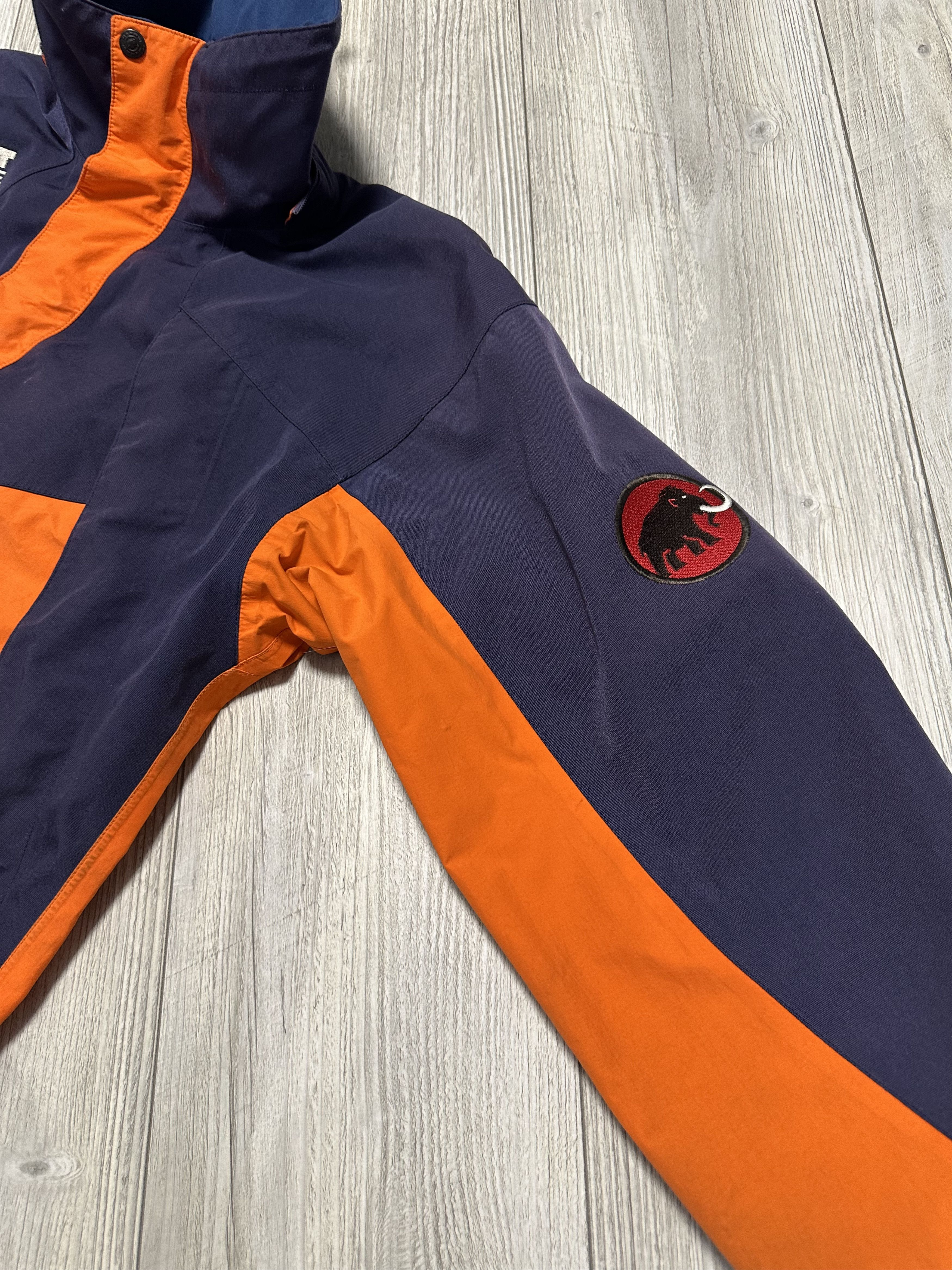 Mammut Mammut Extreme Vintage Orange & Blue Nylon Gore-Tex Jacket Size US L / EU 52-54 / 3 - 9 Thumbnail