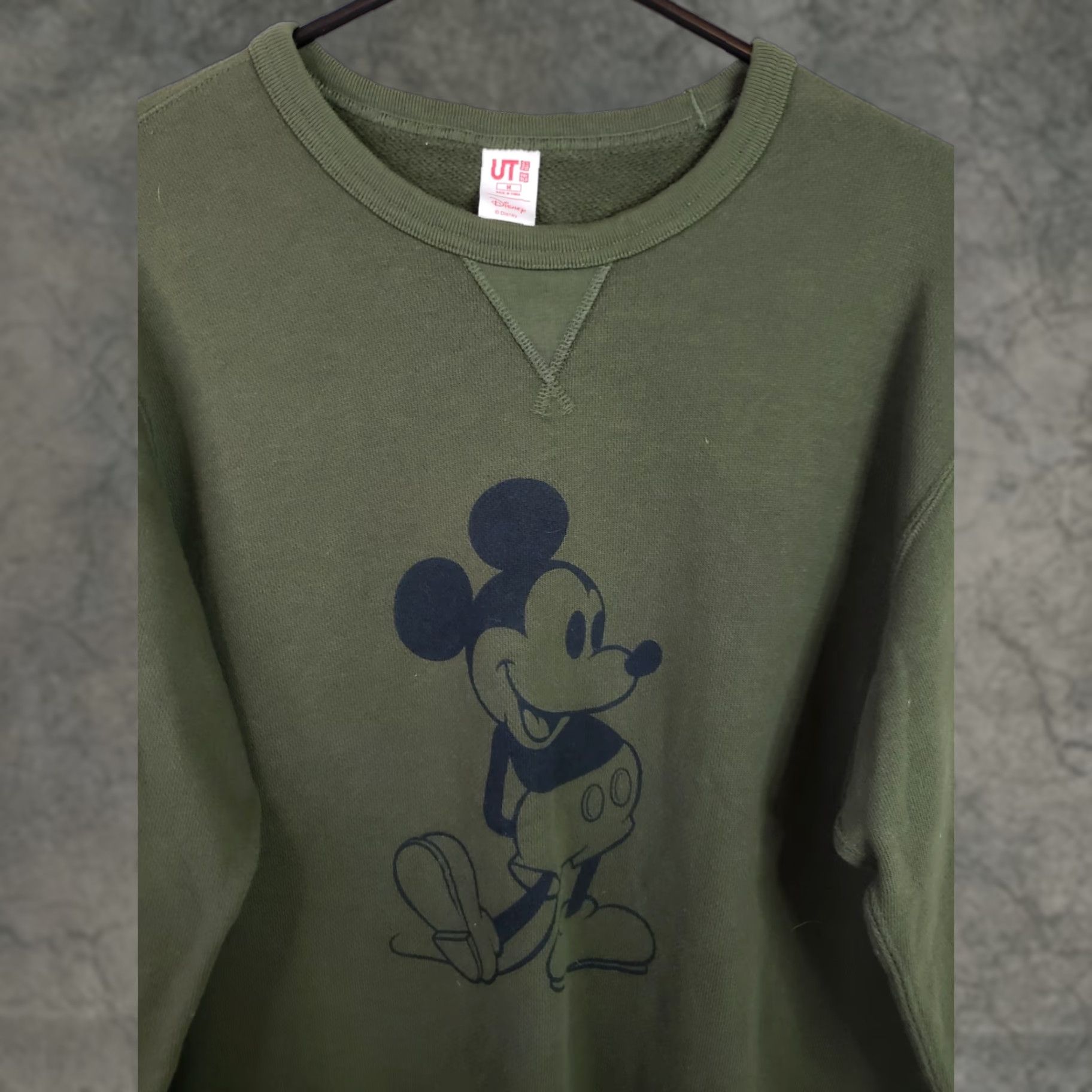 Disney Disney Mickey Mouse Green Long Sleeve Crewneck Sweatshirt Men's M Size US M / EU 48-50 / 2 - 1 Thumbnail