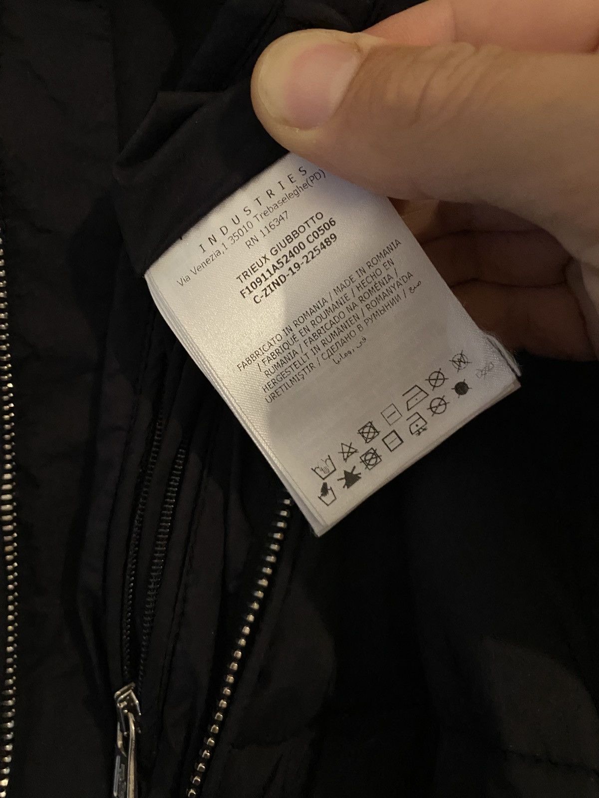 Moncler Moncler black jacket size large Size US L / EU 52-54 / 3 - 5 Thumbnail