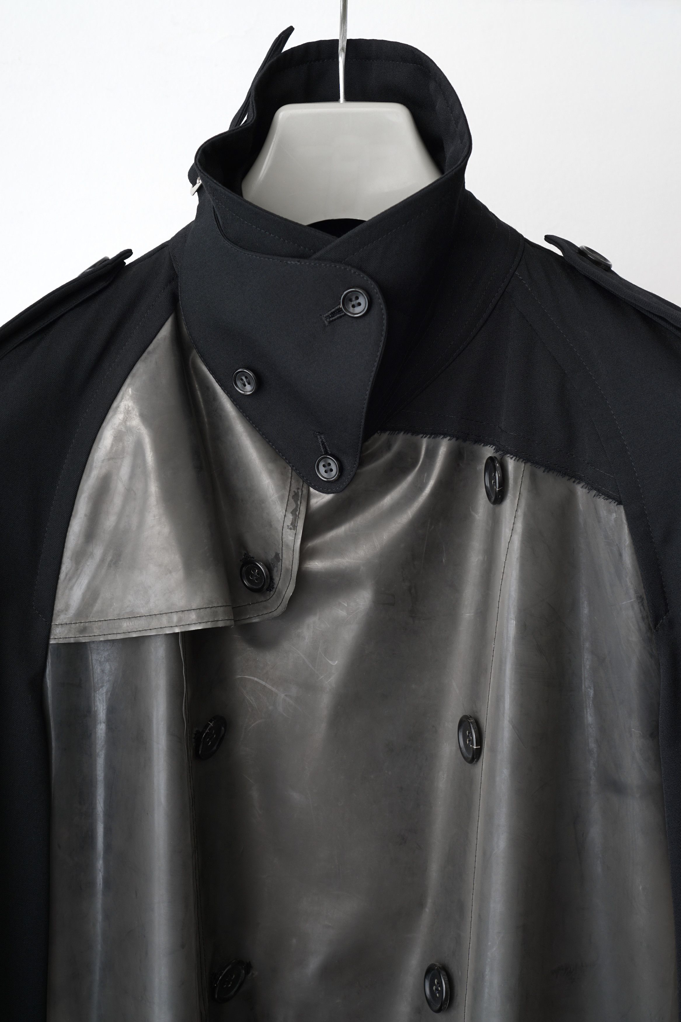 Comme des Garcons Homme Plus SS17 Coat Size US M / EU 48-50 / 2 - 4 Thumbnail