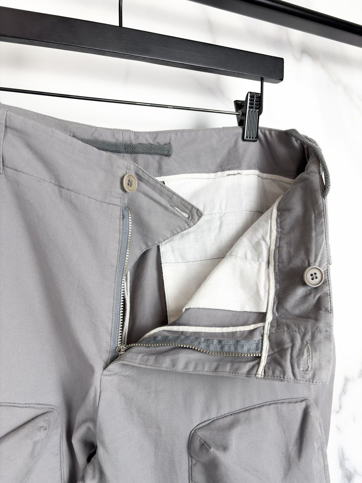Helmut Lang AW99 Helmut Lang Vintage 3D Pocket Astro Bondage Cargo Pants Size US 32 / EU 48 - 7 Thumbnail