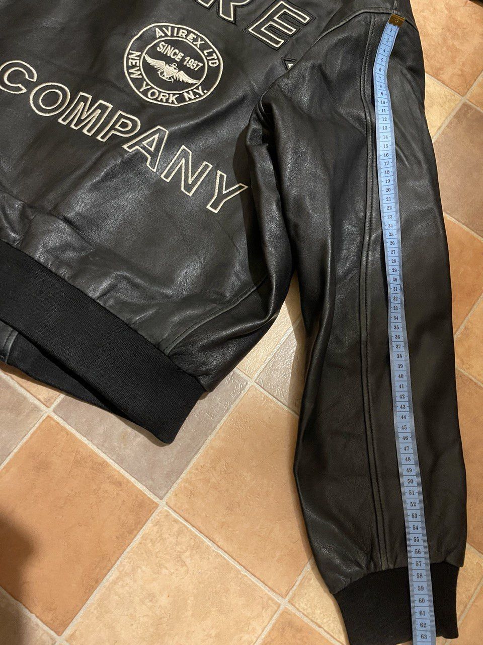 Avirex AVIREX leather jacket, vintage, 90s hip hop 1990s varsity M Size US M / EU 48-50 / 2 - 12 Thumbnail