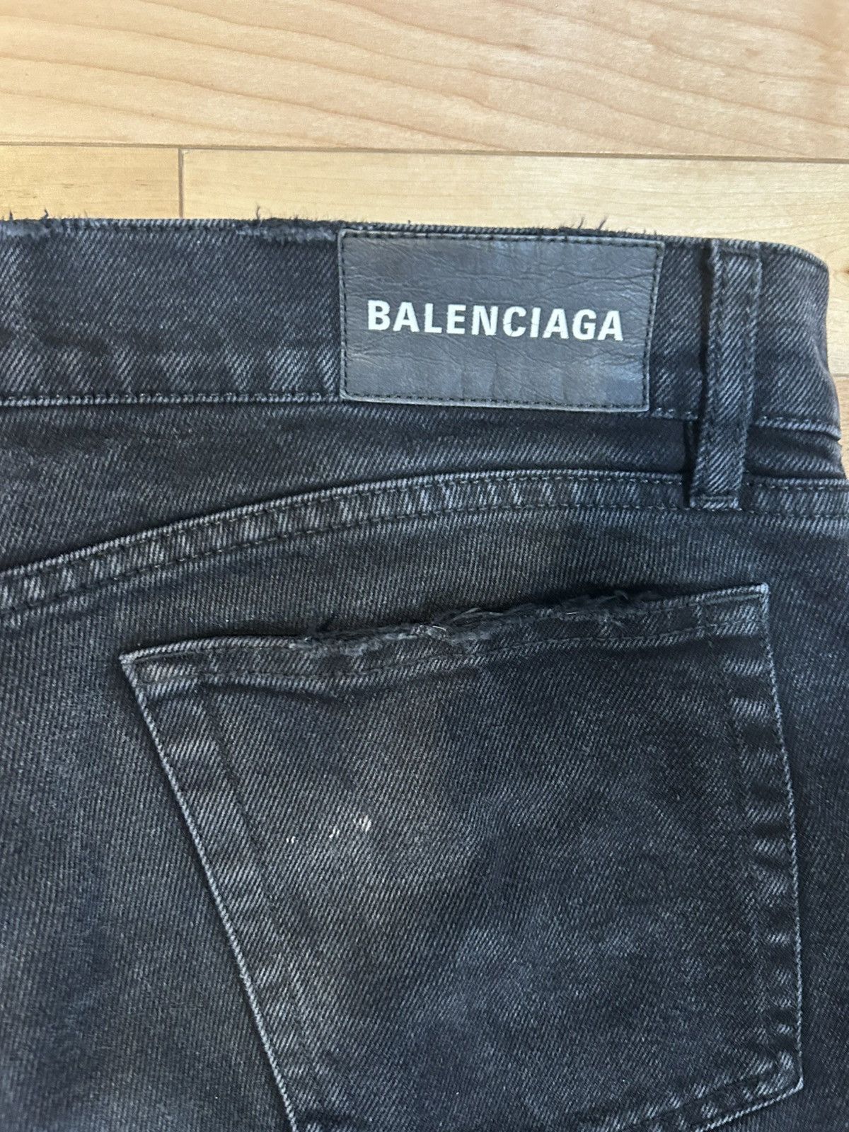 Balenciaga Balenciaga flared jeans Size US 33 - 4 Thumbnail