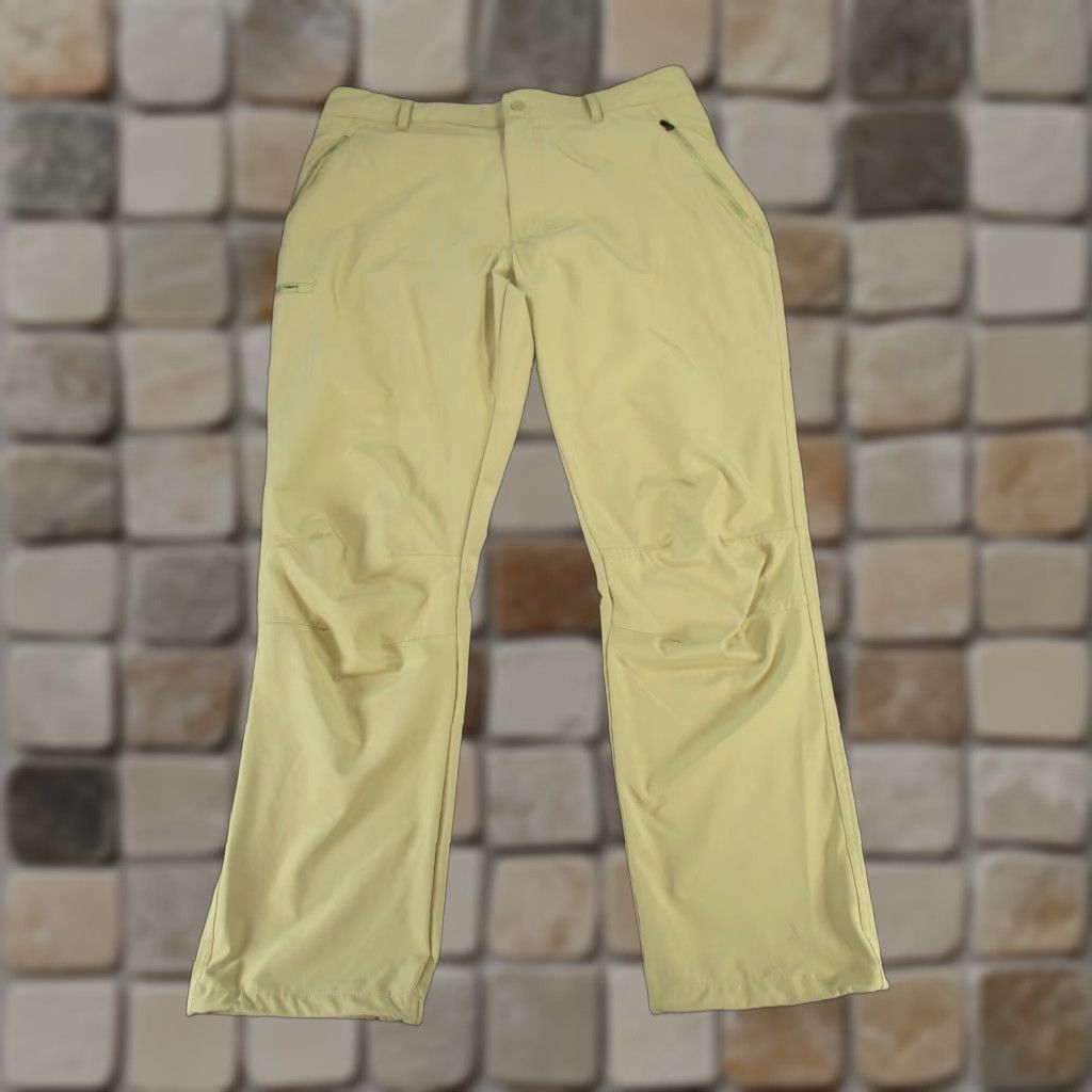 Vintage Columbia Mens Pants 38 Khaki Beige Lightweight Cargo Pocket Hiking Cargo Pocket Size US 38 / EU 54 - 1 Thumbnail