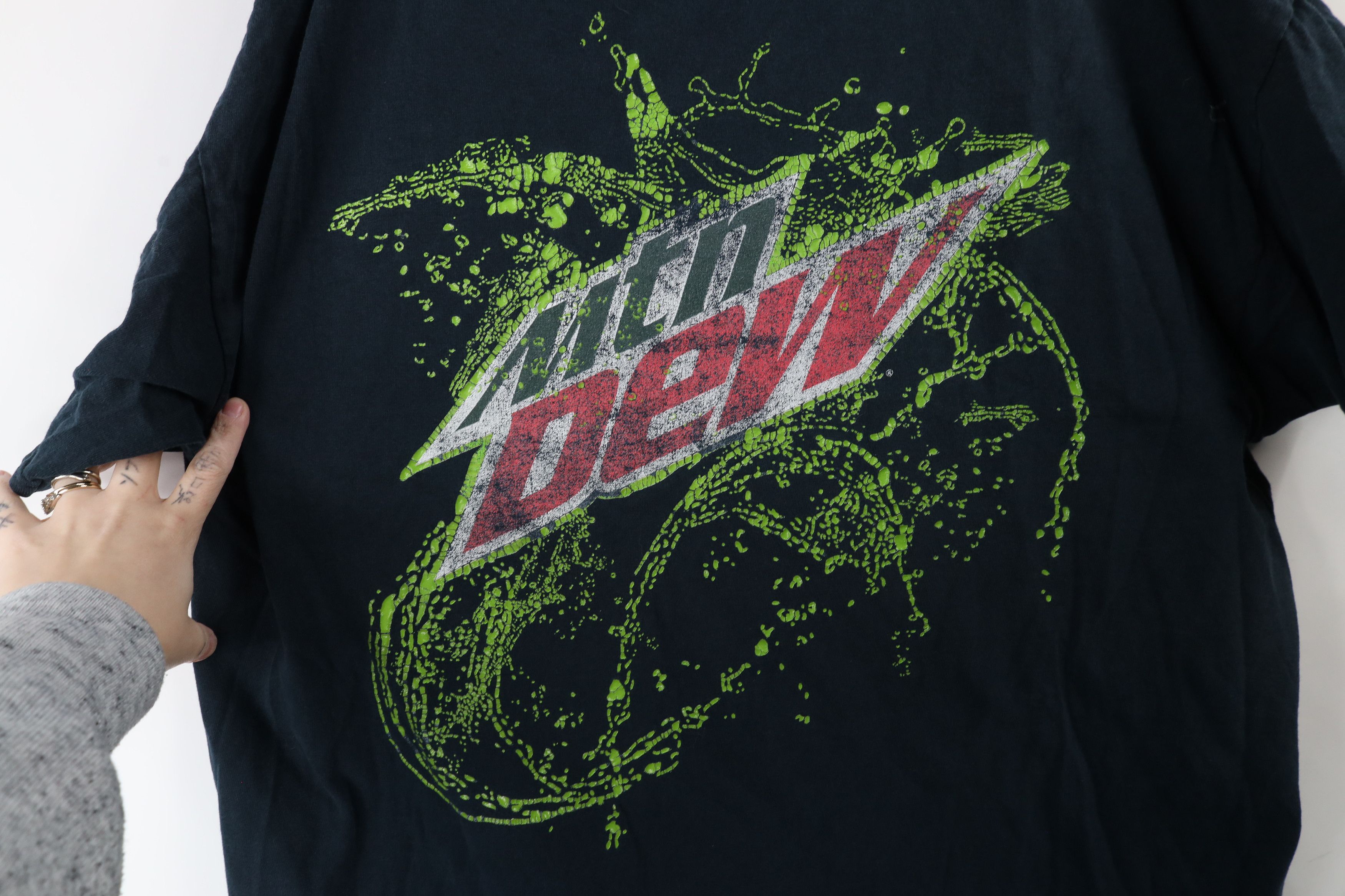 Vintage Vintage Y2K Spell Out Mountain Dew Gamer T-Shirt Black Size US XXL / EU 58 / 5 - 4 Thumbnail