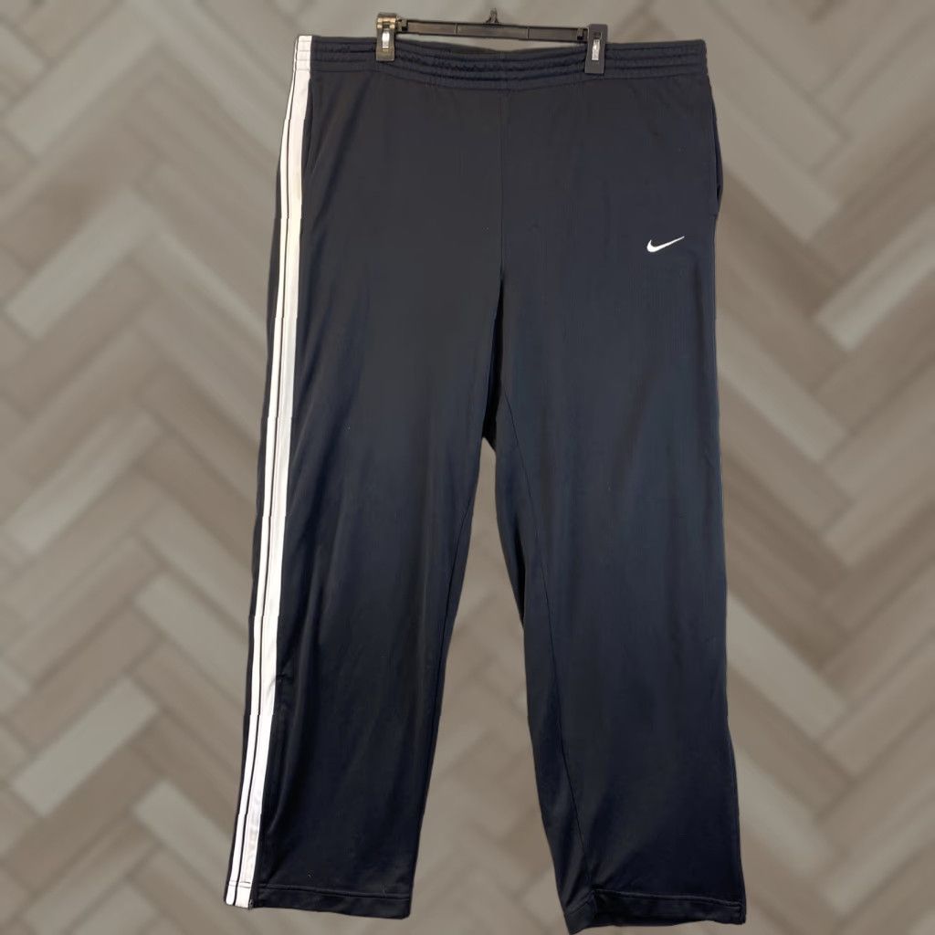 Nike Nike Pants Mens 2XL Black Track Pants Sweatpants Sports Mens Size US 39 - 1 Thumbnail