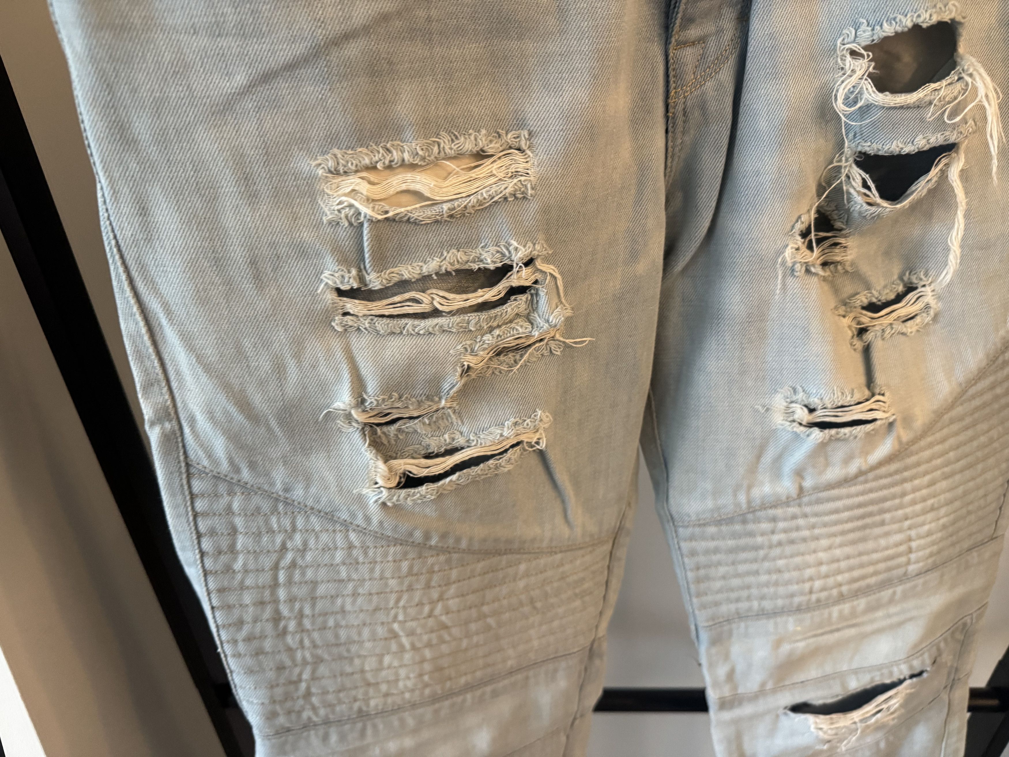 Stampd Stampd LA Moto Denim TRASHED ripped light blue wash 32 Size US 32 / EU 48 - 3 Thumbnail